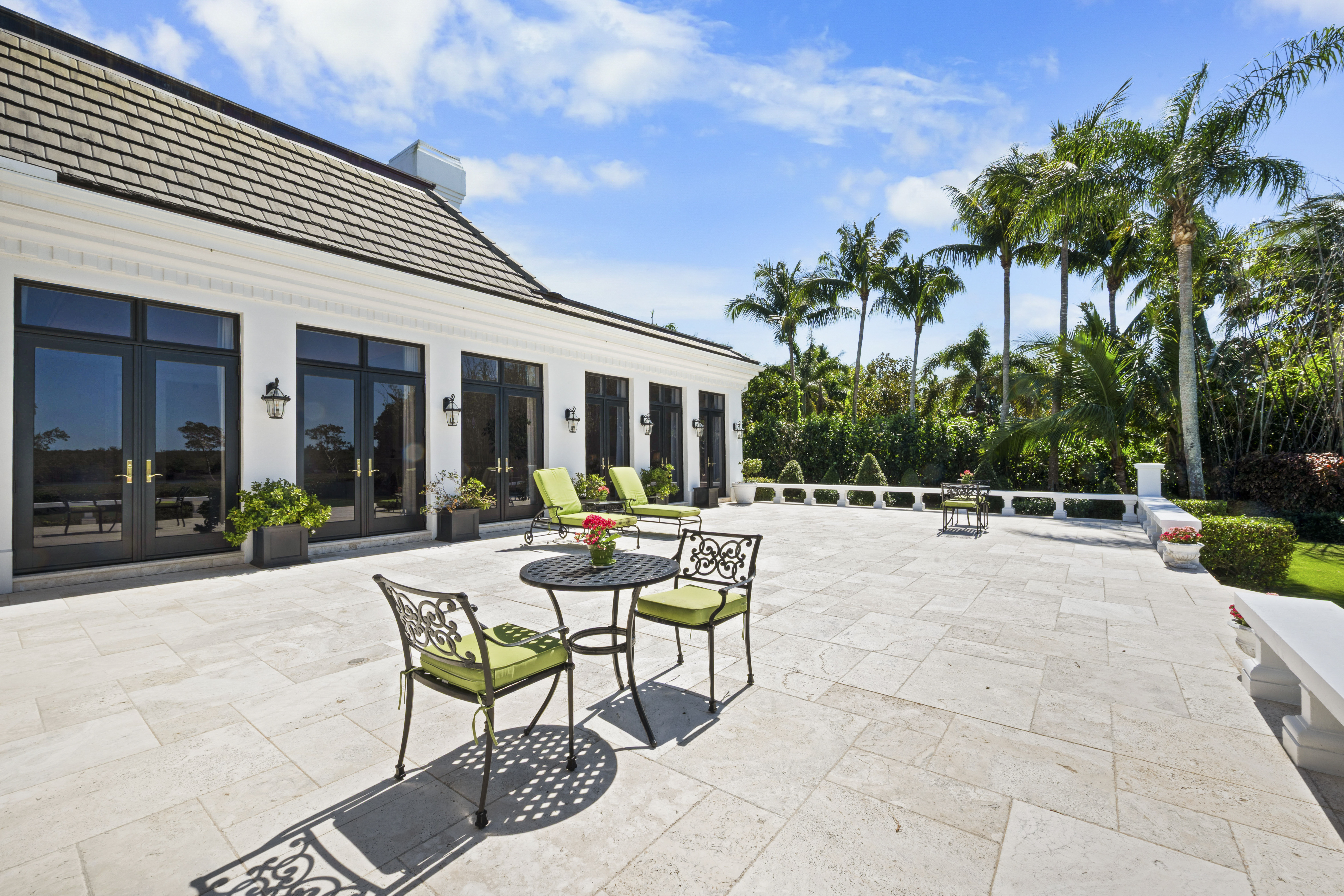 100 Harbor Way Jupiter Island FL 33455