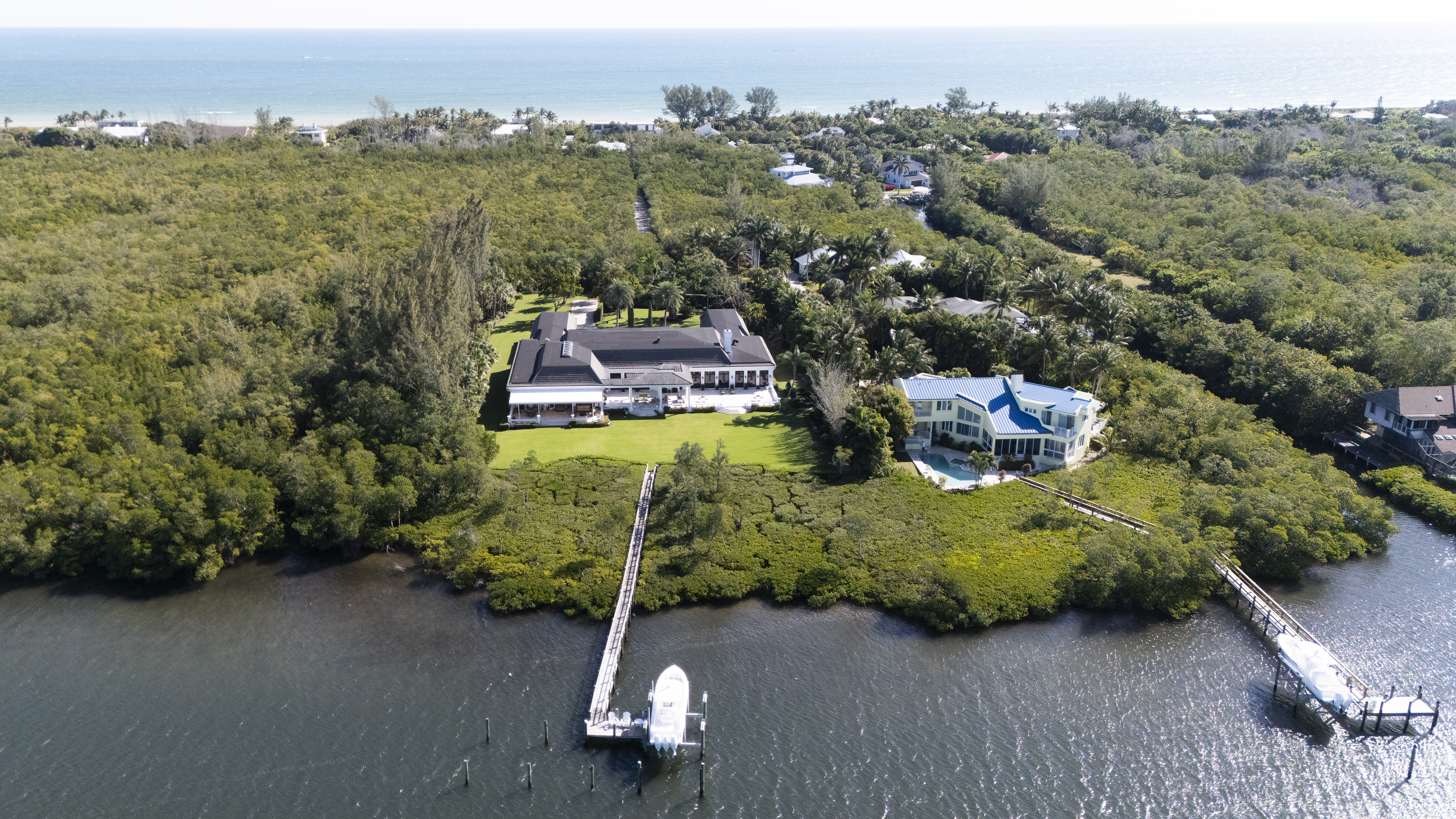 100 Harbor Way Jupiter Island FL 33455