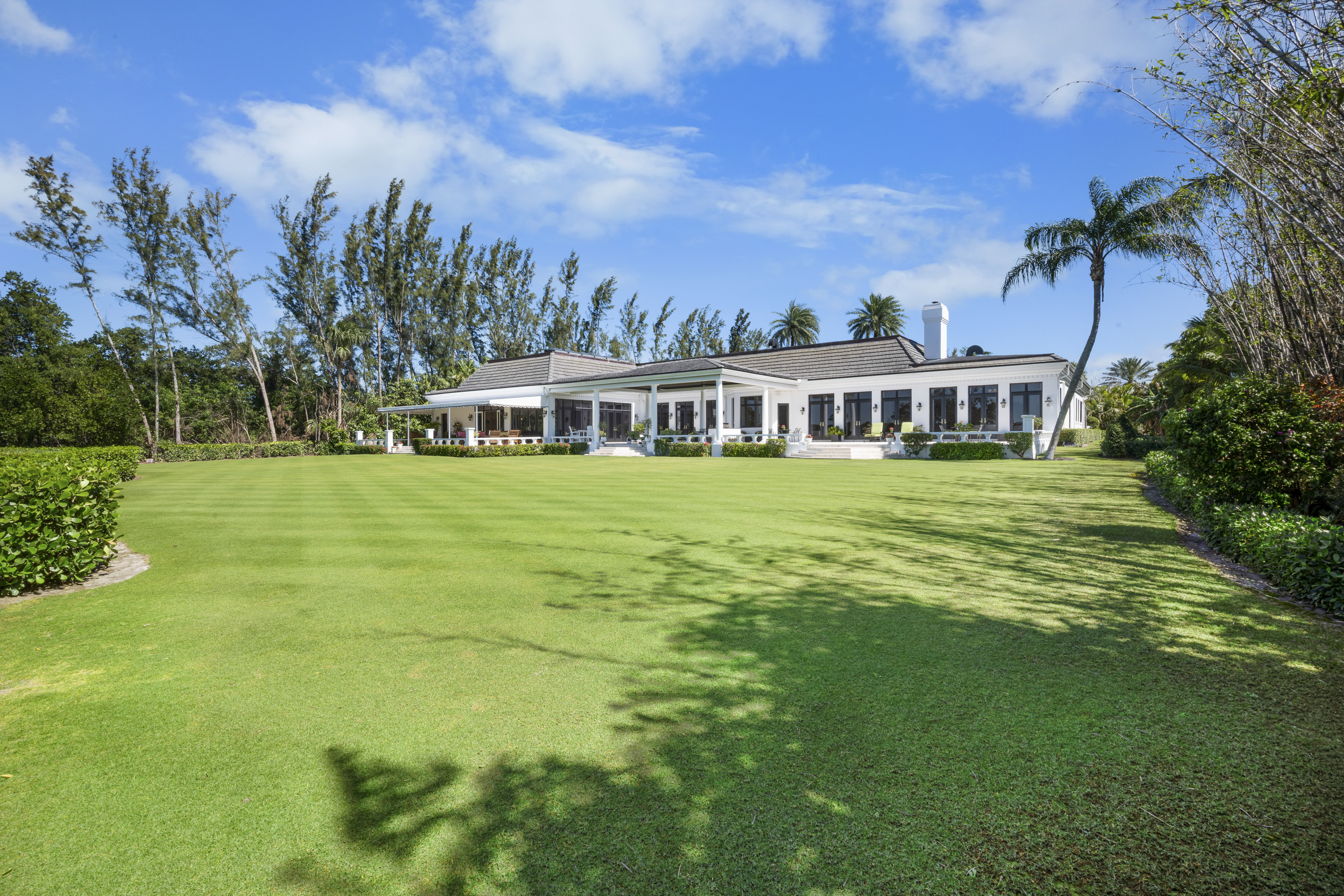 100 Harbor Way Jupiter Island FL 33455