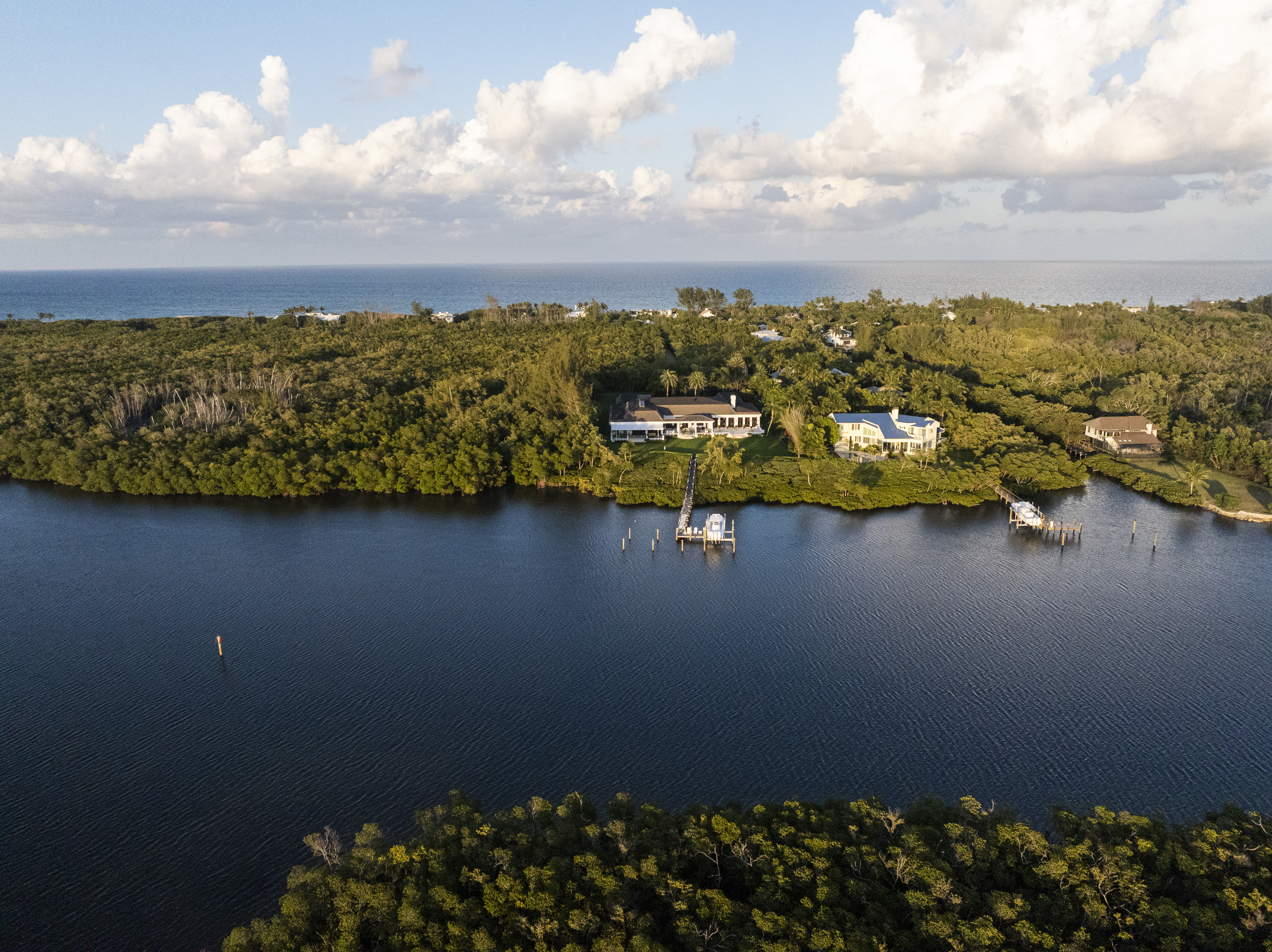 100 Harbor Way Jupiter Island FL 33455