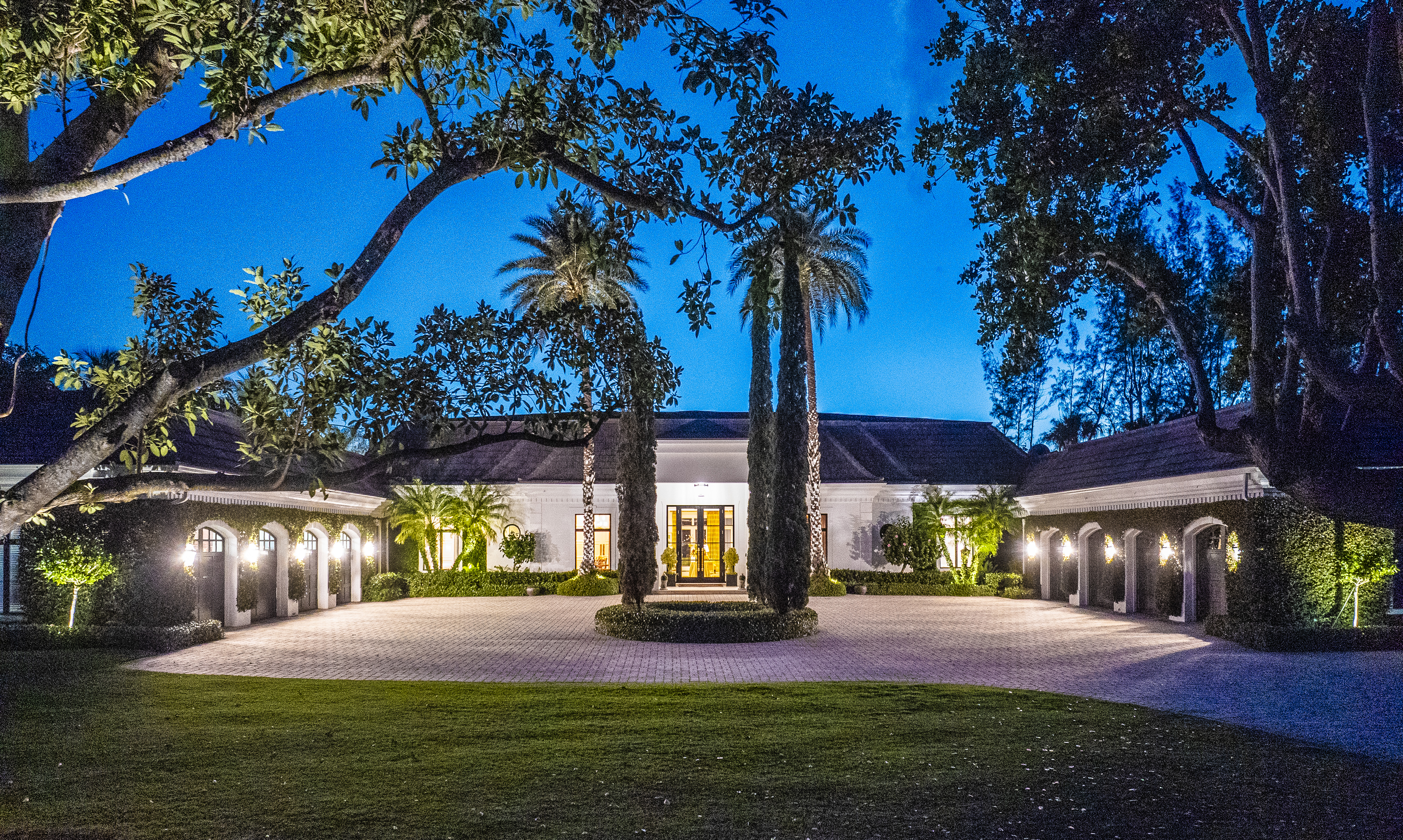 100 Harbor Way Jupiter Island FL 33455