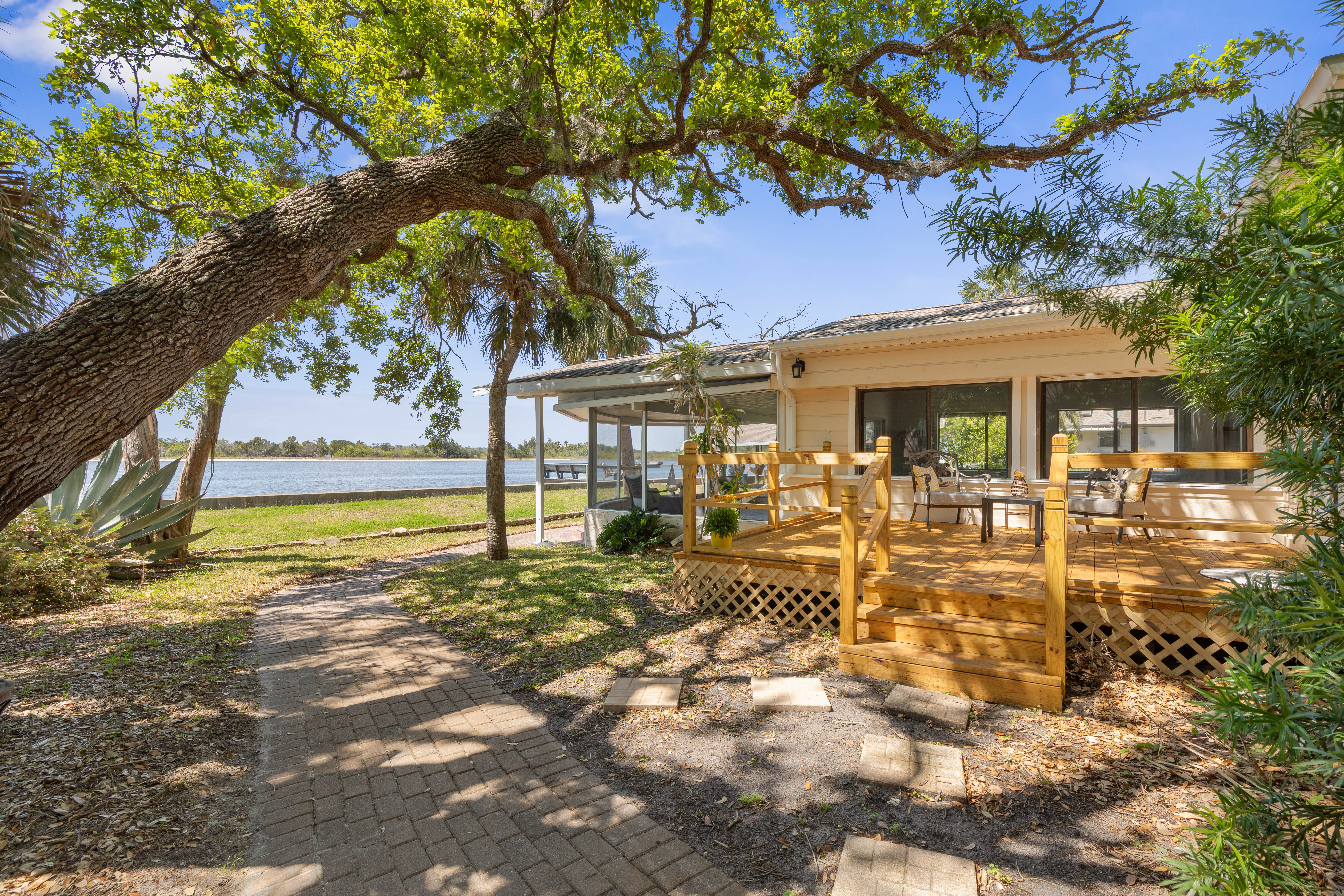 2260 John Anderson Drive Ormond Beach FL 32176