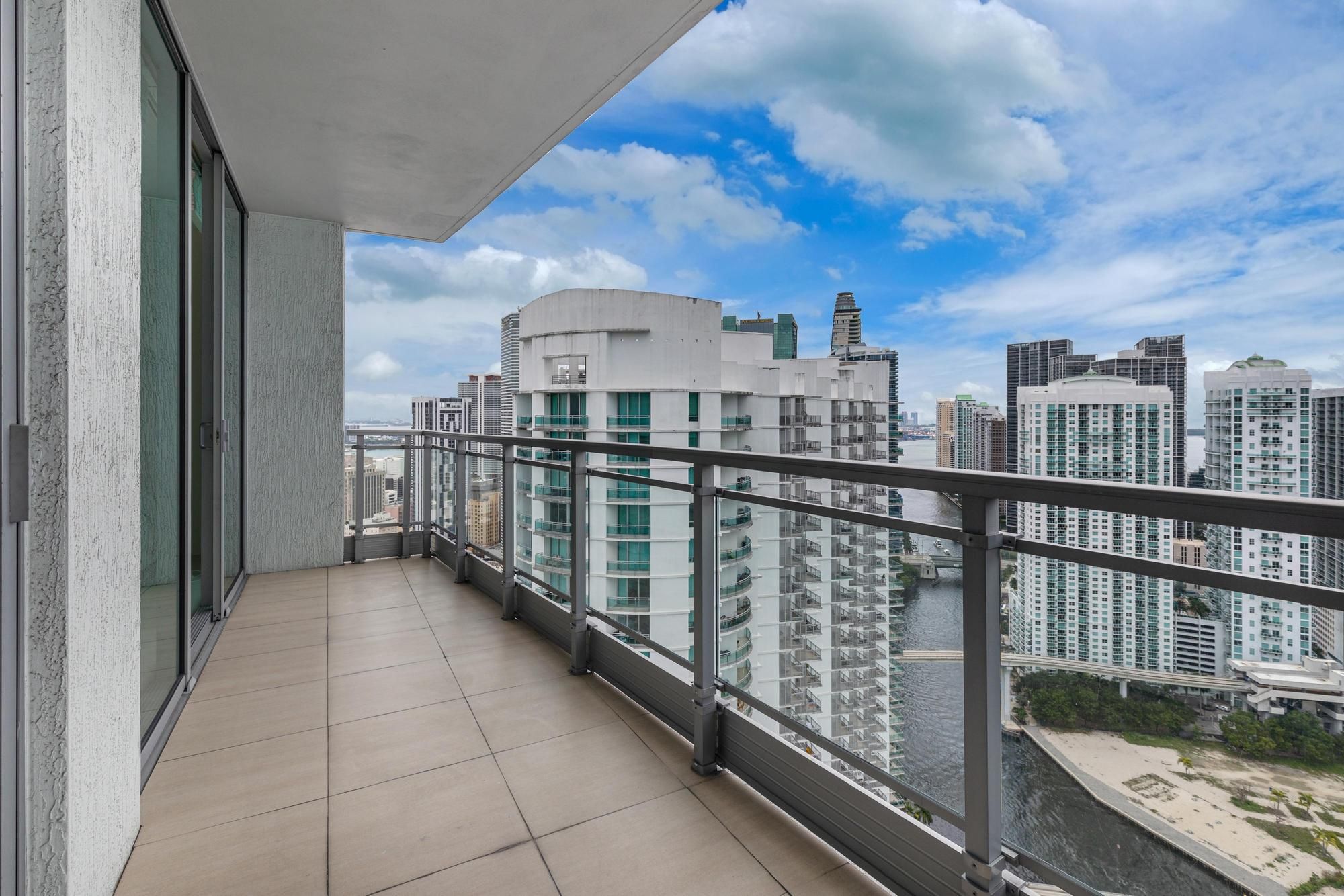 90 SW 3rd Street Miami FL 33130