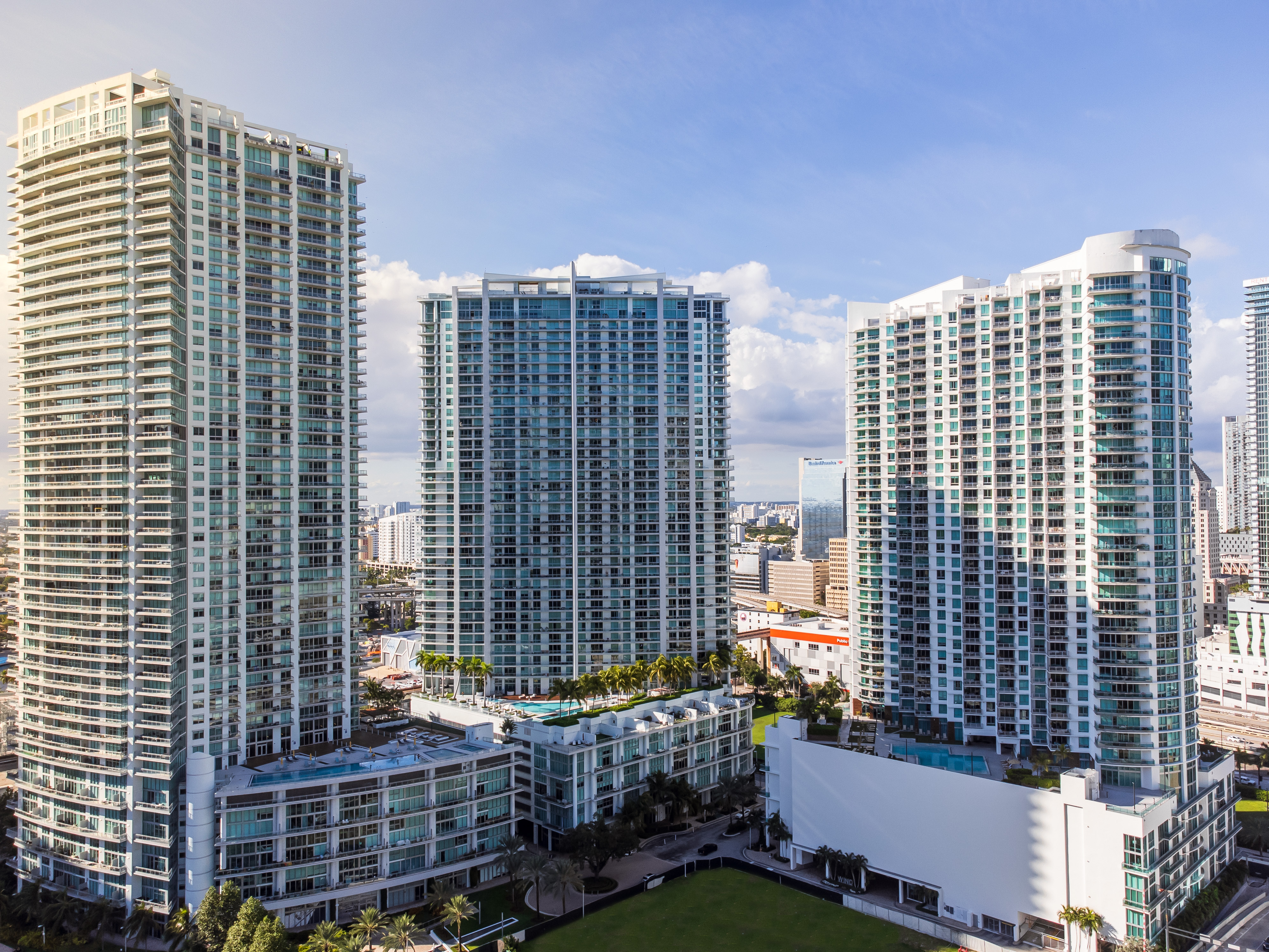 90 SW 3rd Street Miami FL 33130