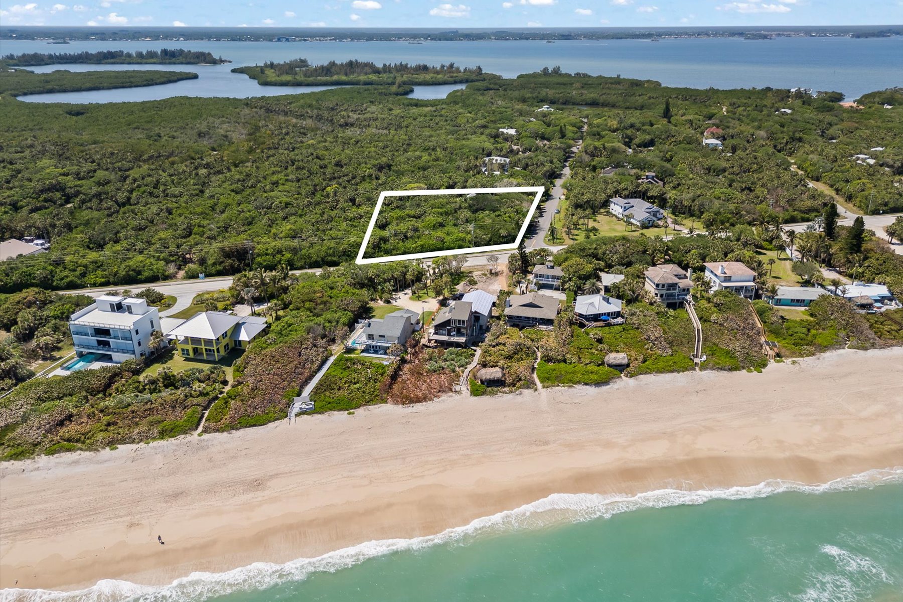 101 Seagrape Road Melbourne Beach FL 32951