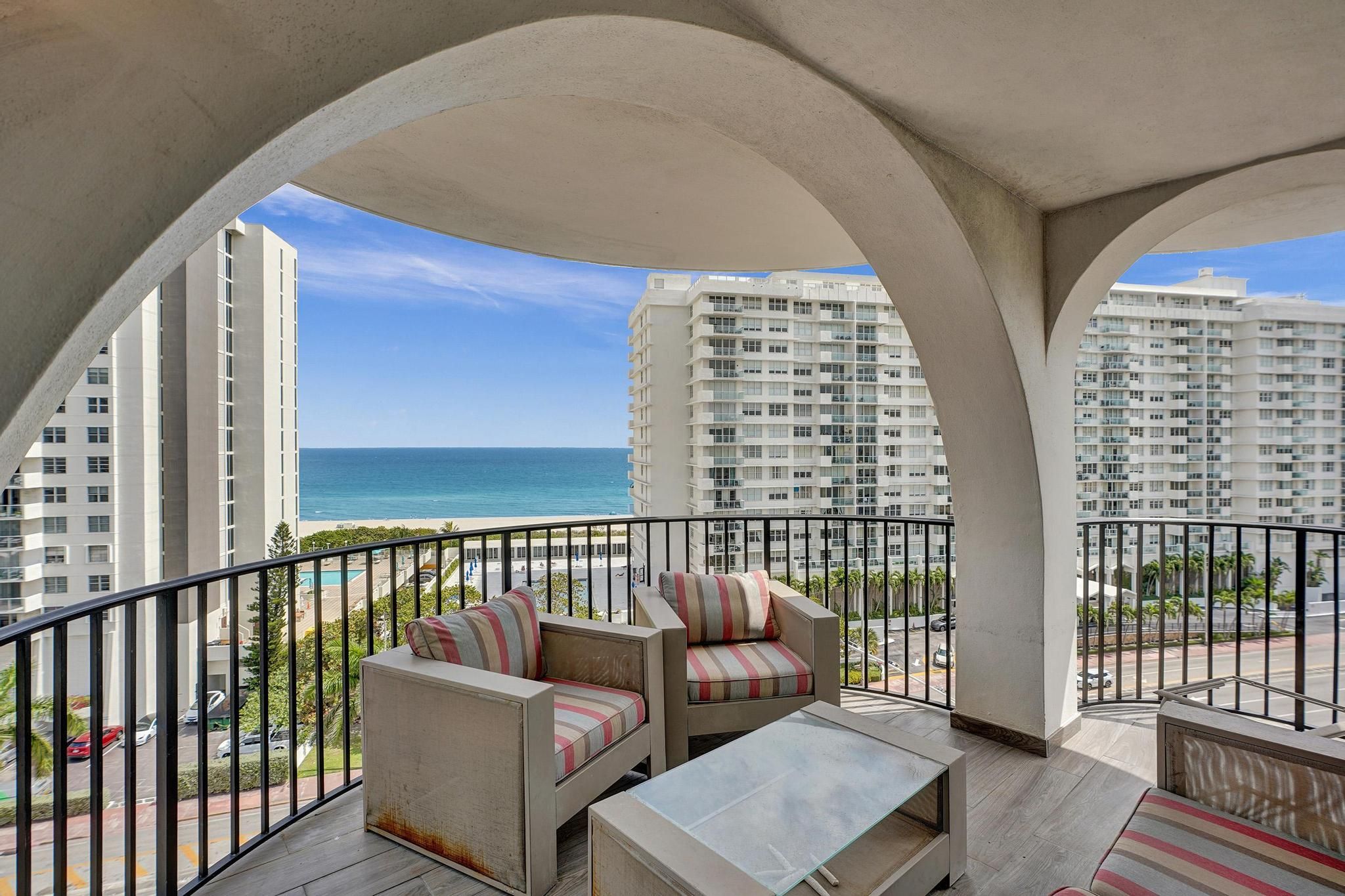 5660 Collins Avenue Miami Beach FL 33140