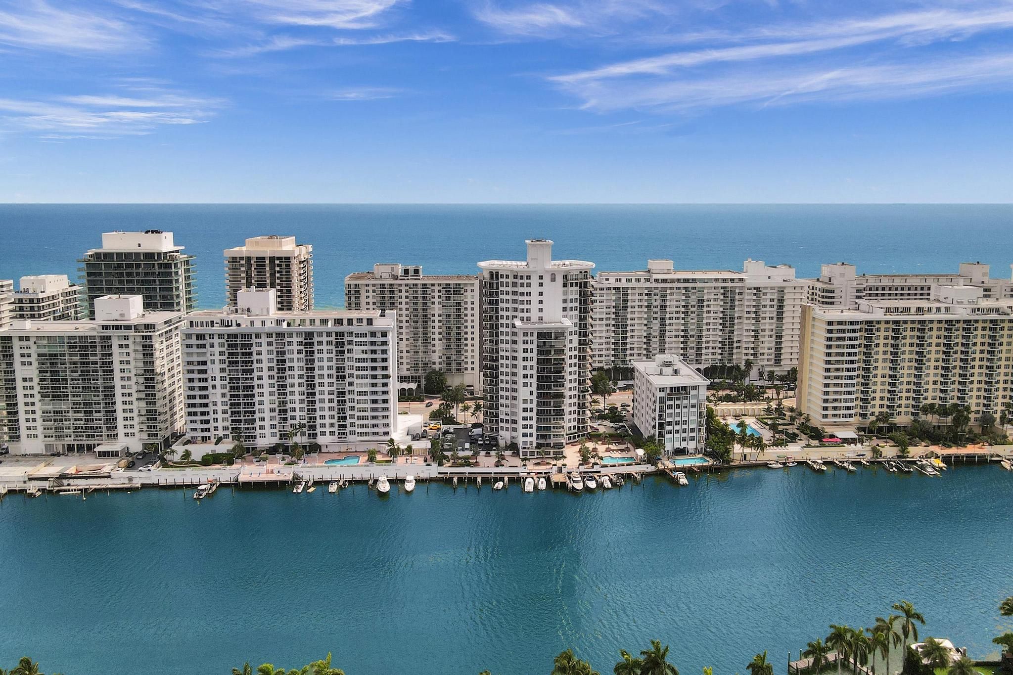 5660 Collins Avenue Miami Beach FL 33140