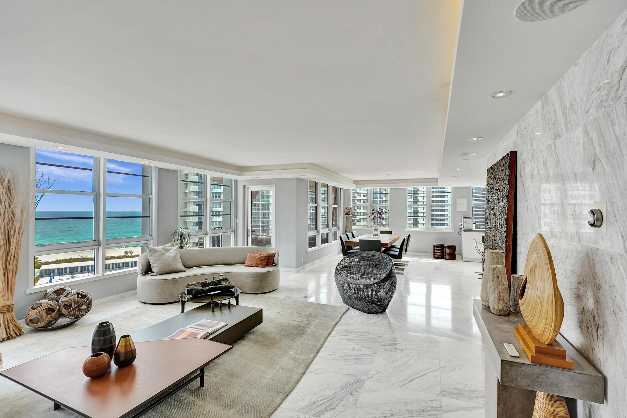 5660 Collins Avenue Miami Beach FL 33140