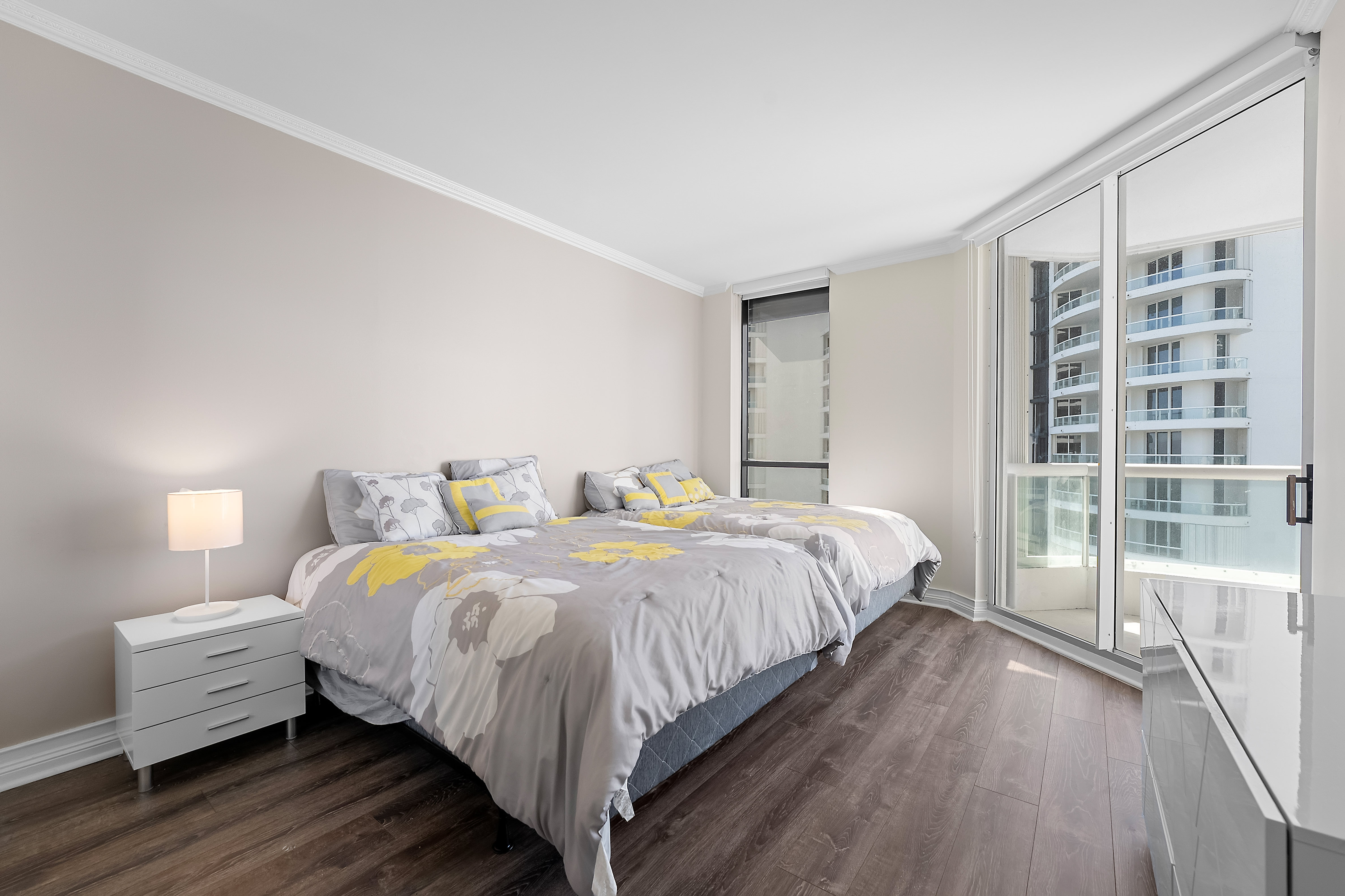 21150 Point Place Aventura FL 33180