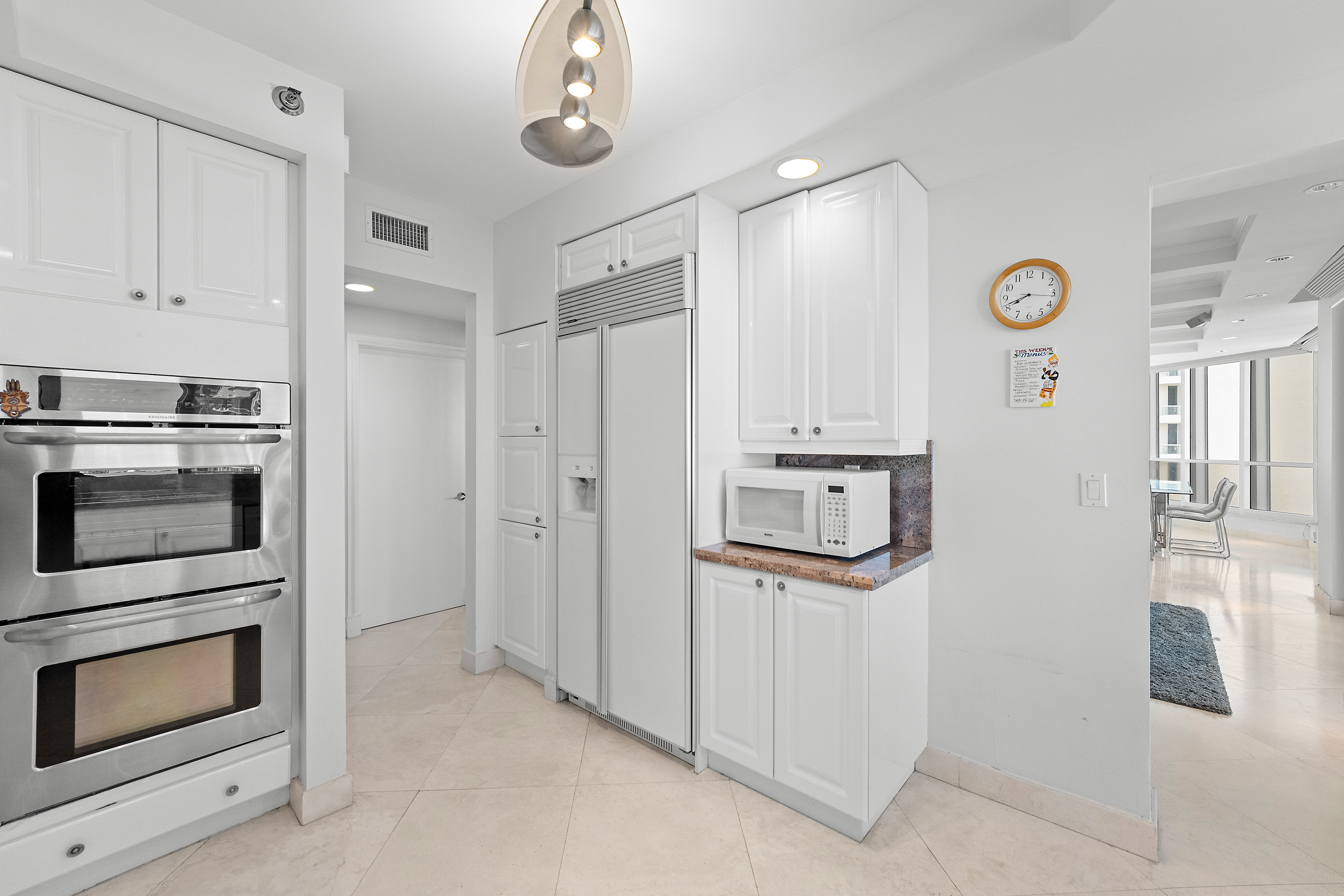 21150 Point Place Aventura FL 33180