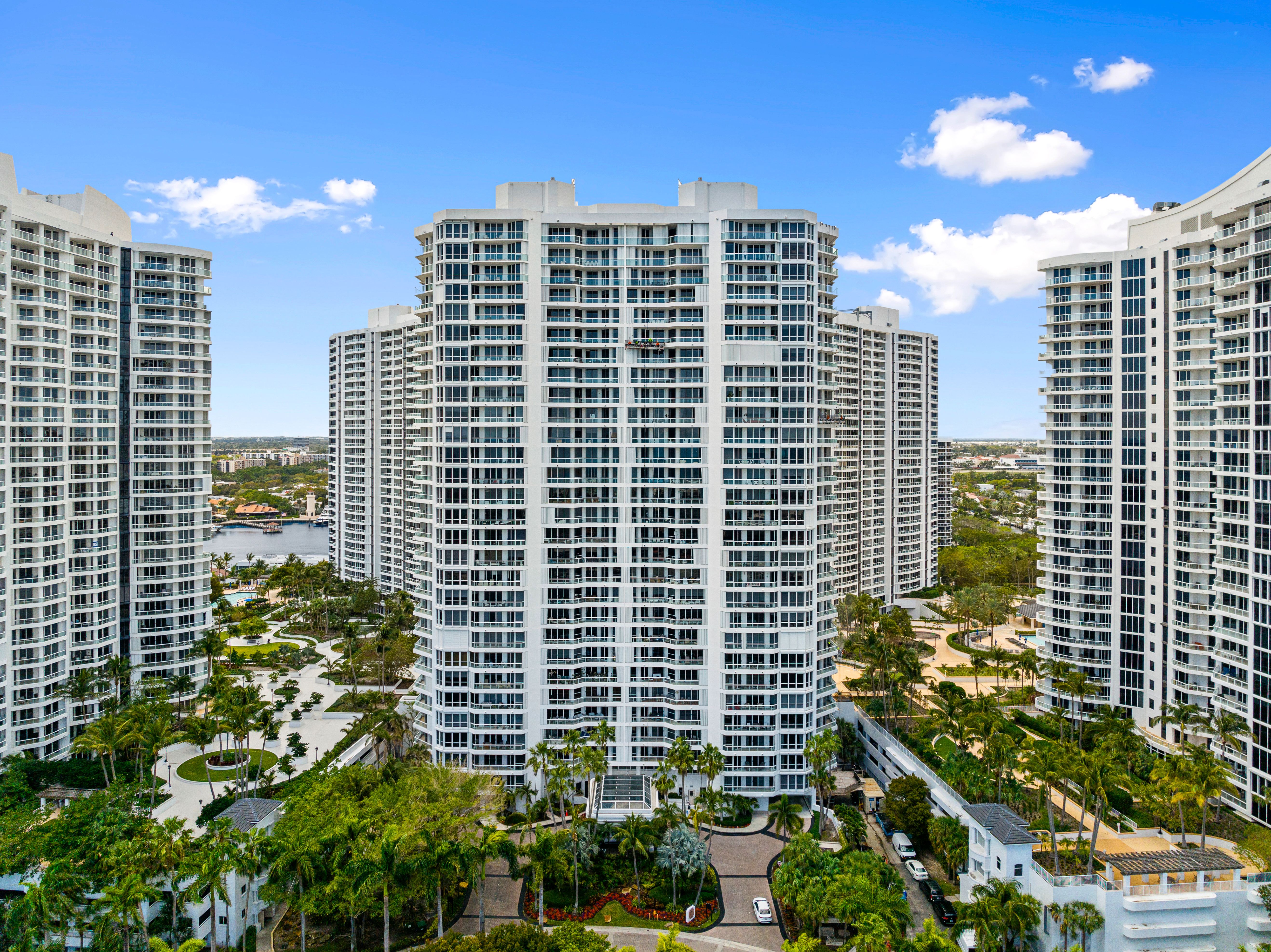 21150 Point Place Aventura FL 33180