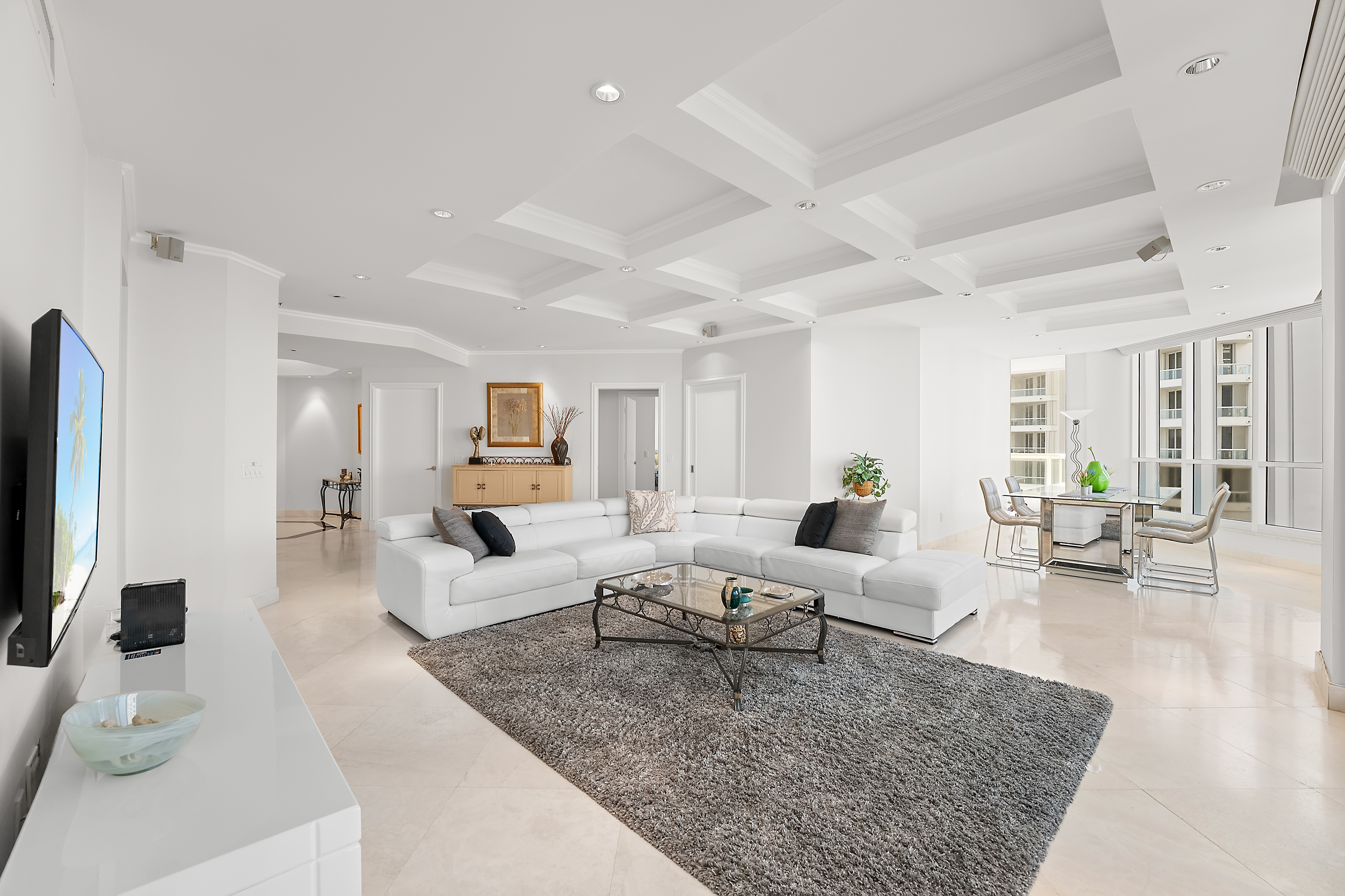 21150 Point Place Aventura FL 33180