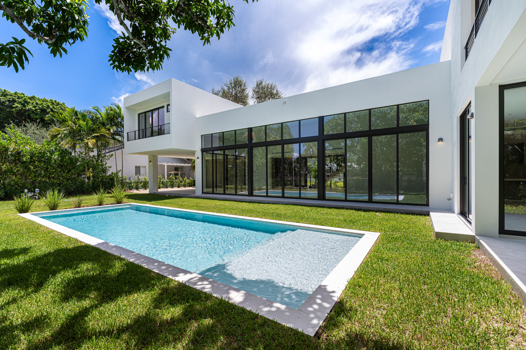 5921 SW 84th Street South Miami FL 33143