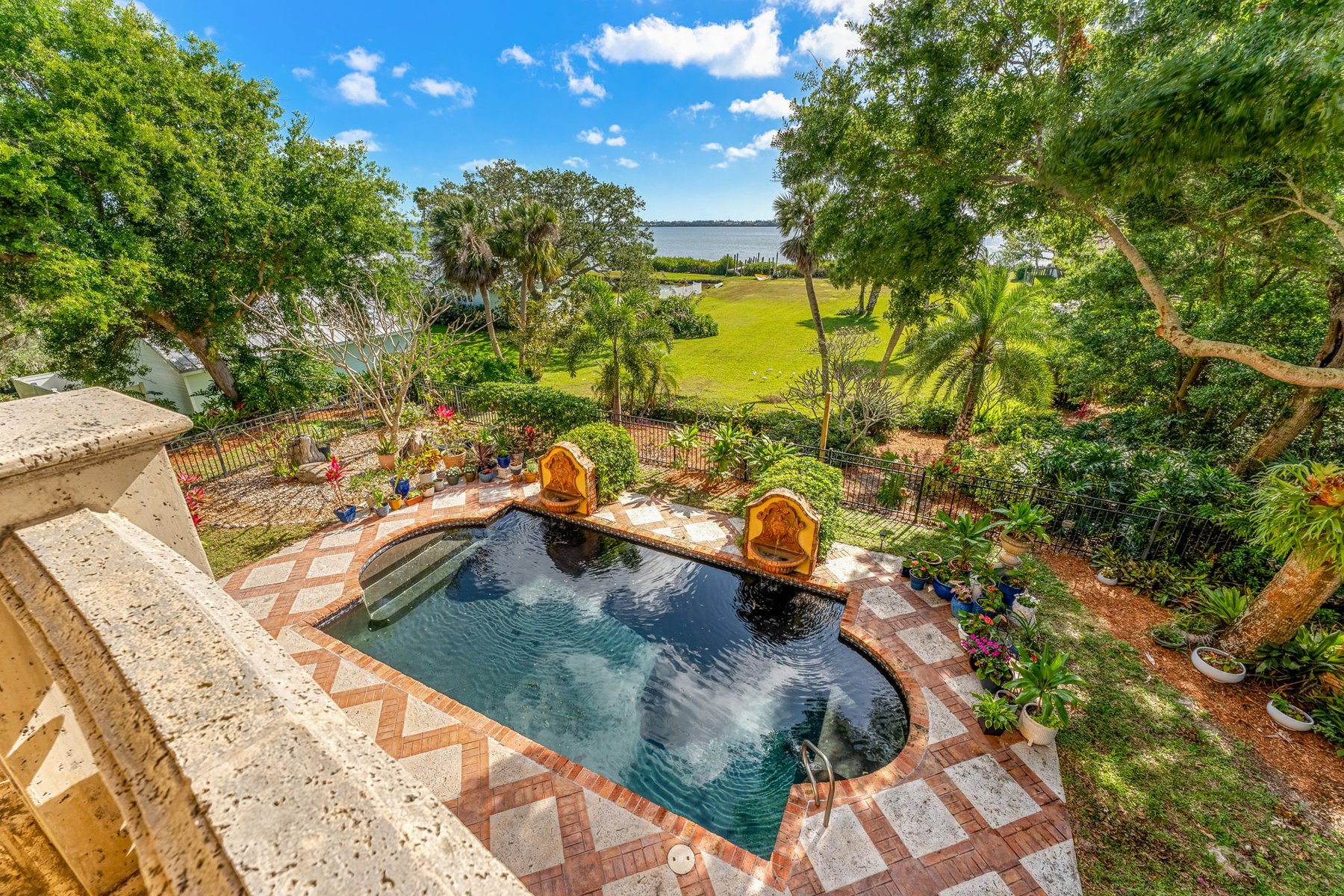 9340 S Tropical Trail Merritt Island FL 32952