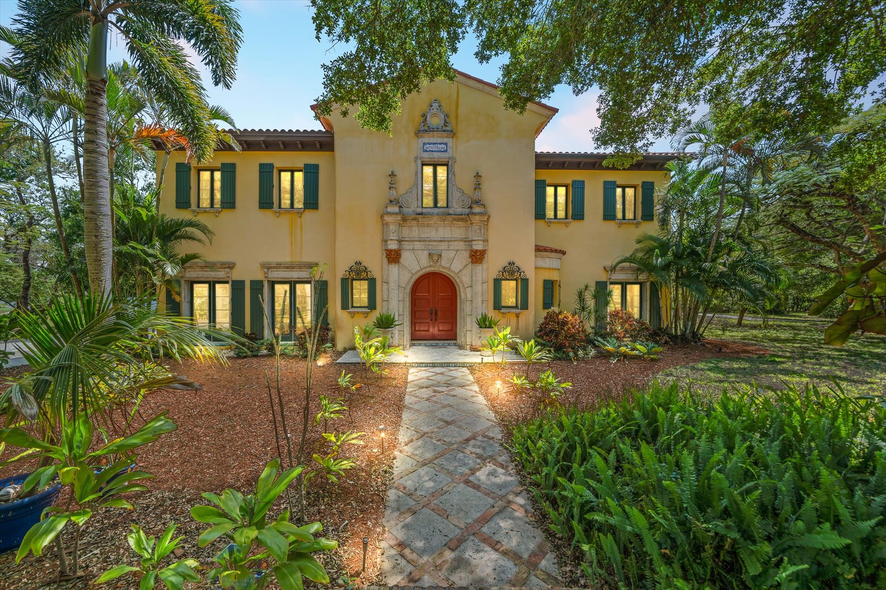 9340 S Tropical Trail Merritt Island FL 32952