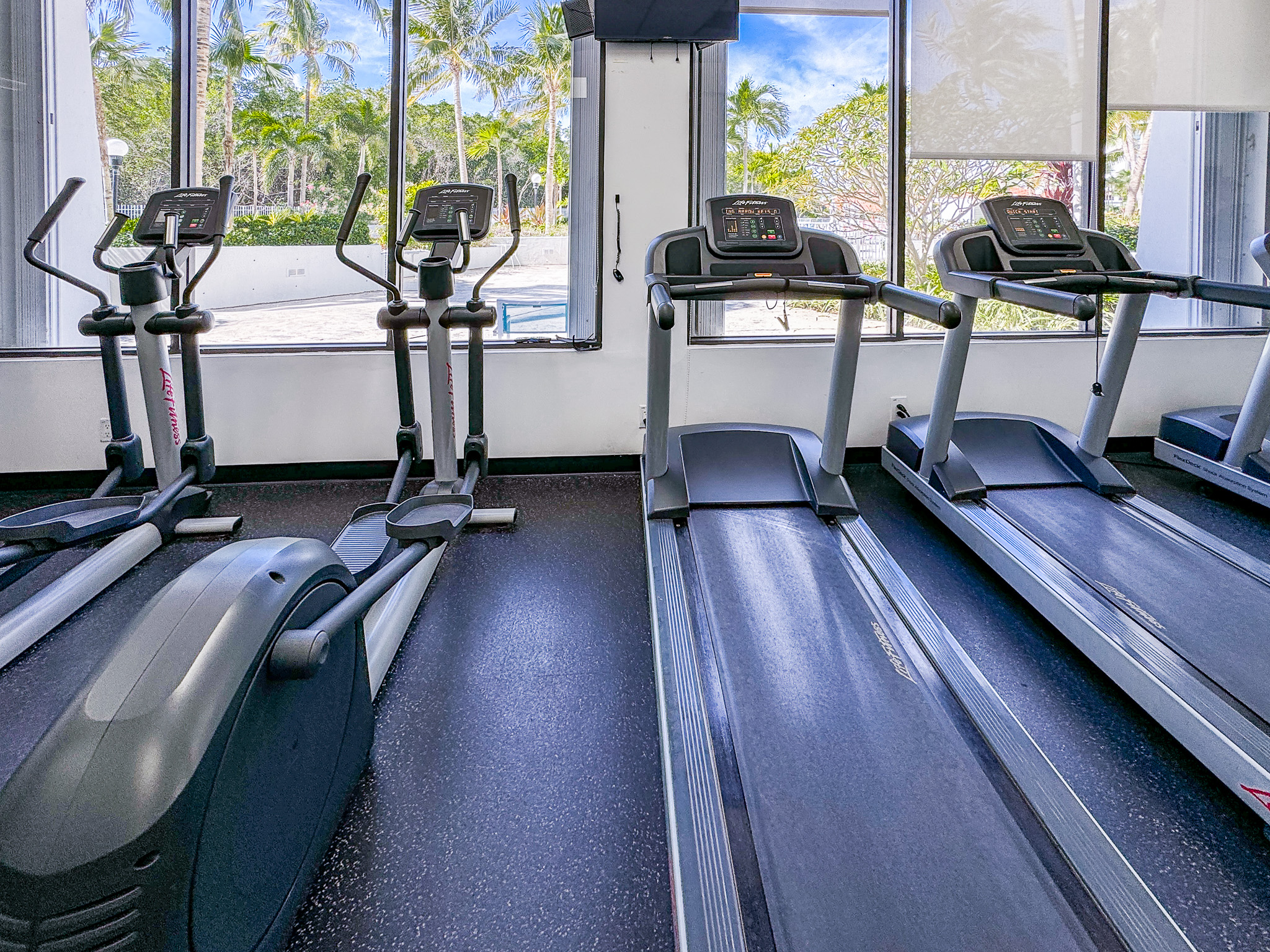 100 Bayview Drive Sunny Isles Beach FL 33160