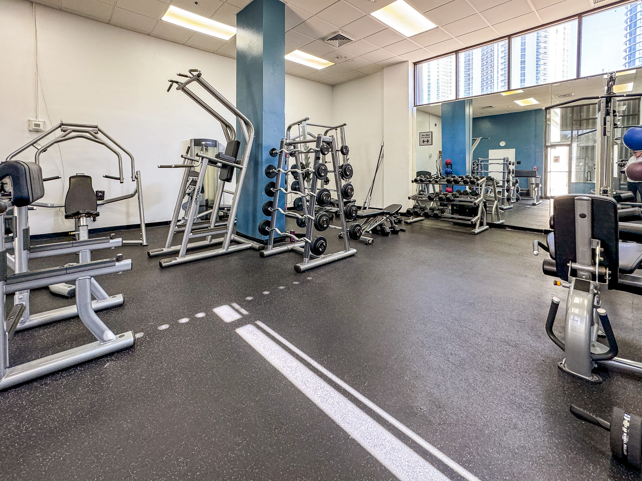 100 Bayview Drive Sunny Isles Beach FL 33160