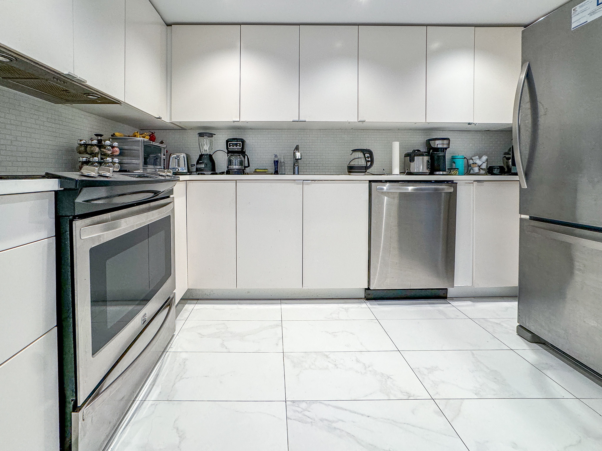 100 Bayview Drive Sunny Isles Beach FL 33160