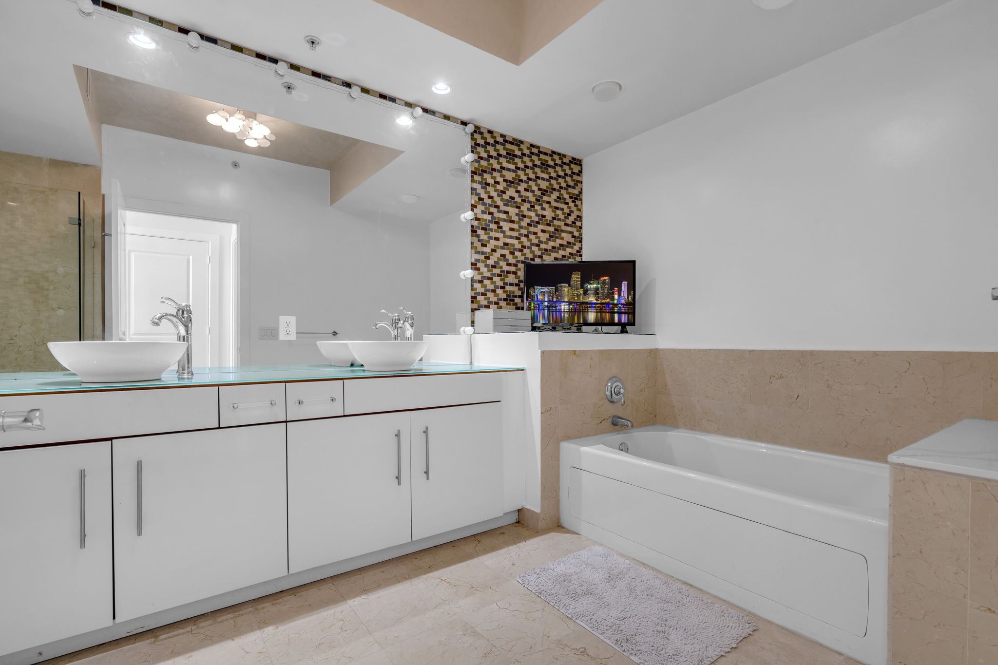 315 NE 3rd Avenue Fort Lauderdale FL 33301