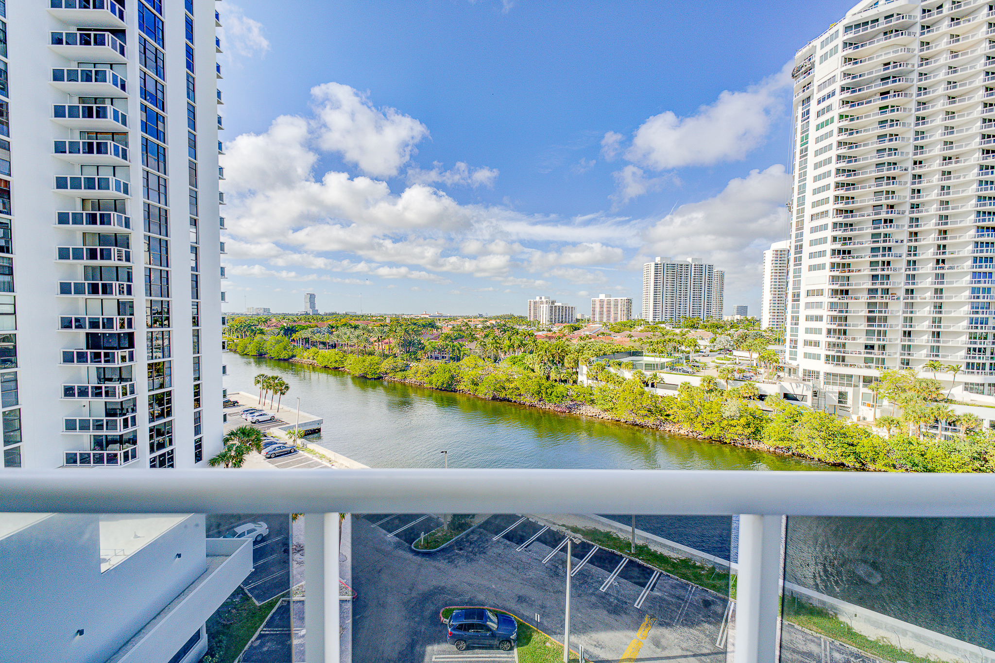 20515 E Country Club Drive Aventura FL 33180