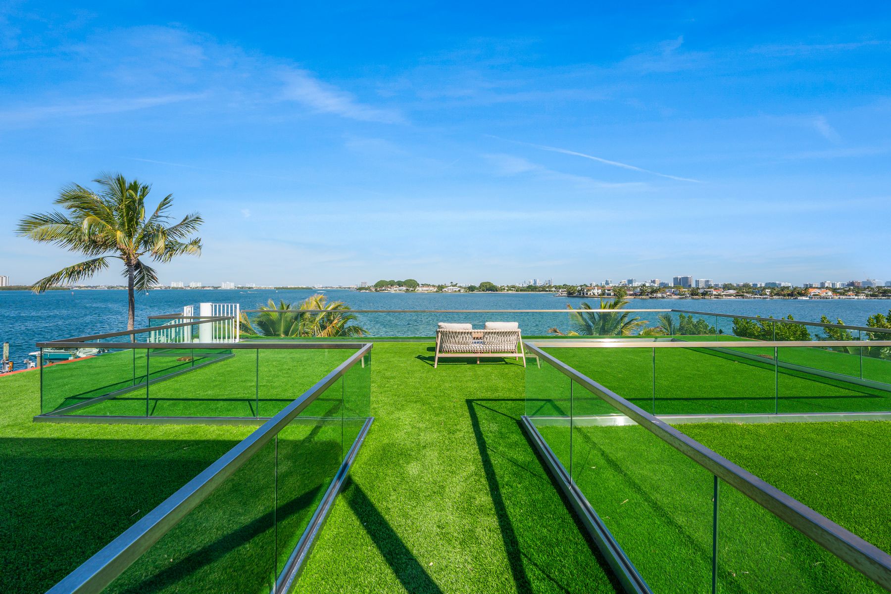 1785 Cleveland Road Miami Beach FL 33141