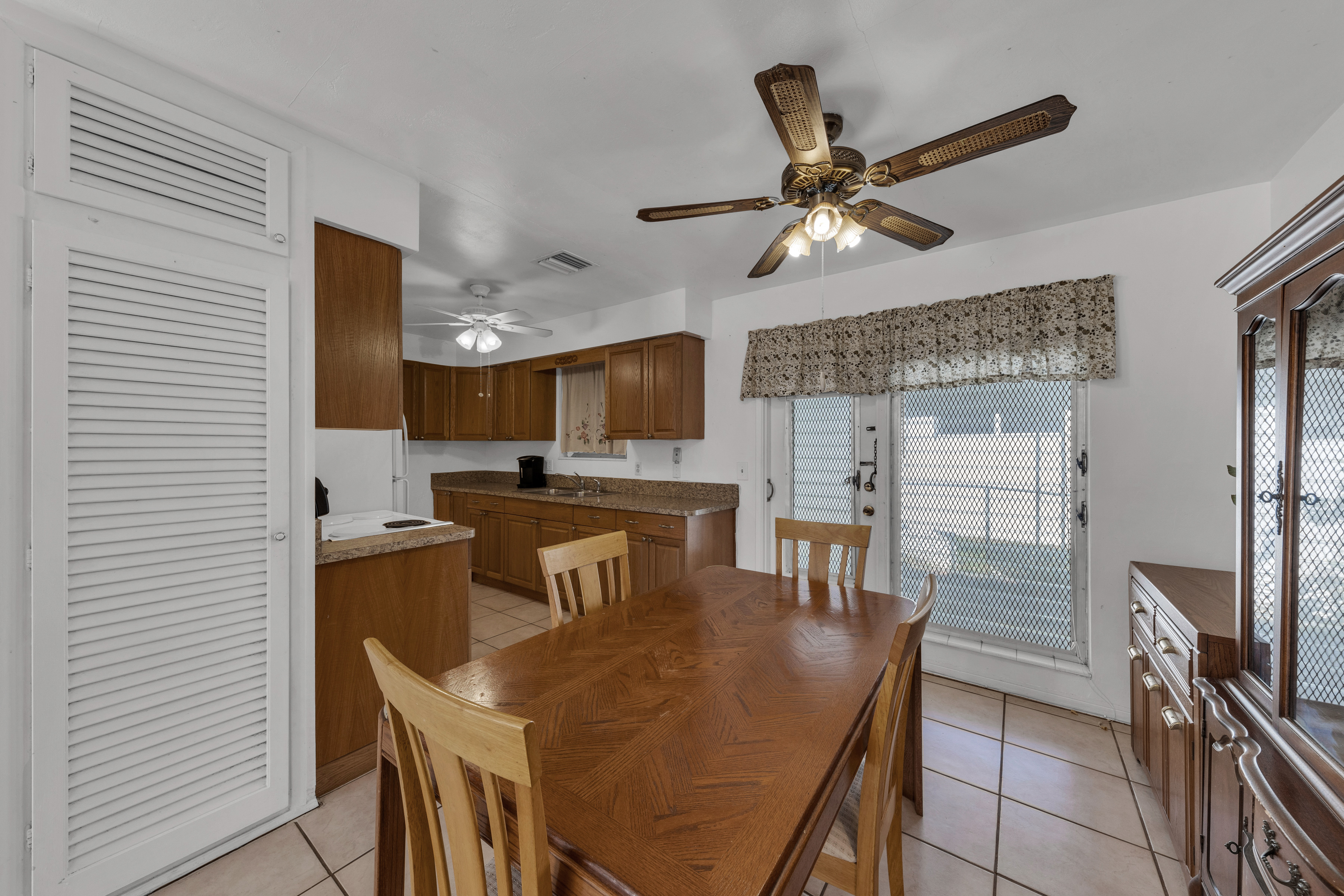2300 Jackson Street Hollywood FL 33020