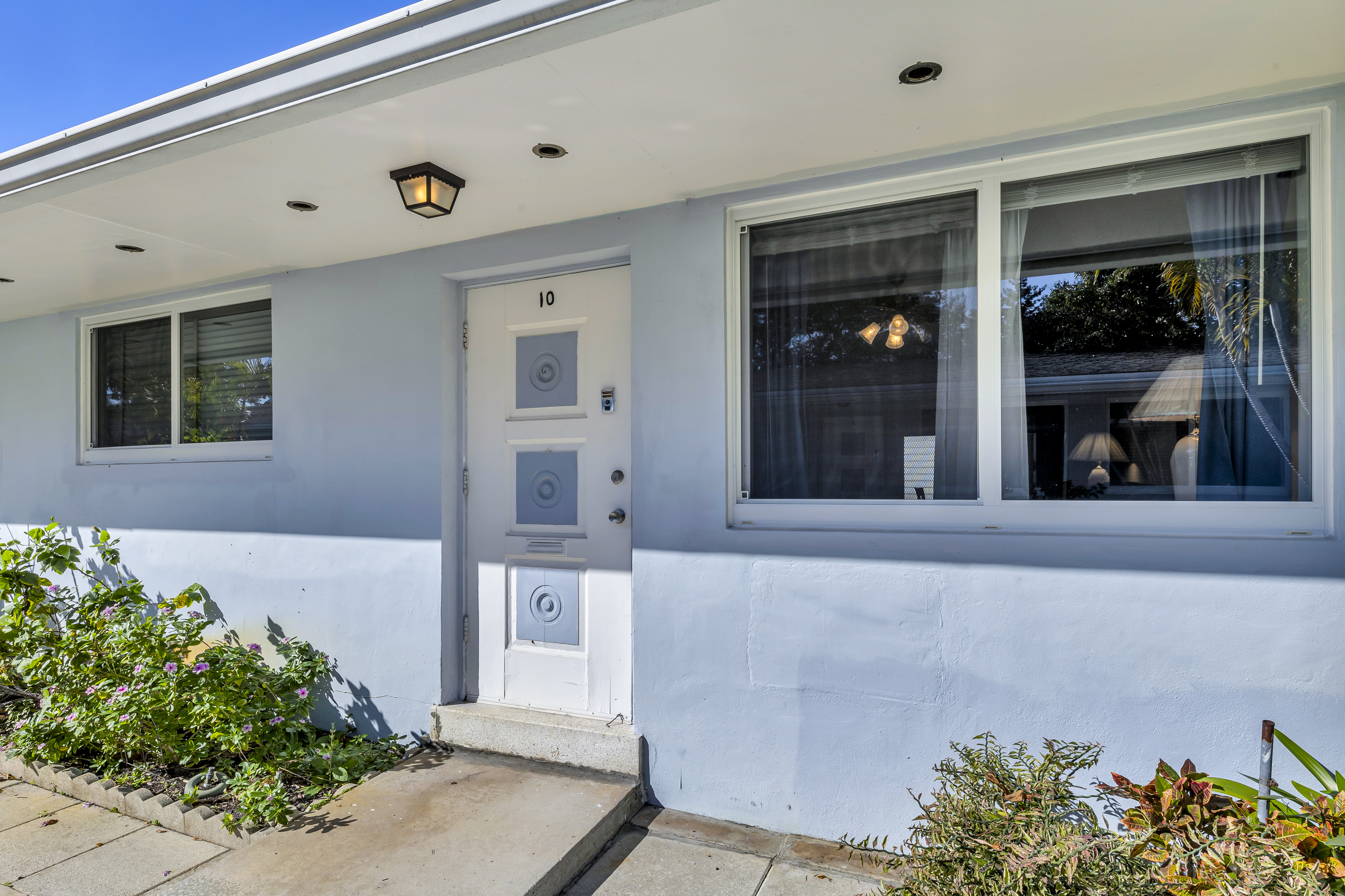 2300 Jackson Street Hollywood FL 33020