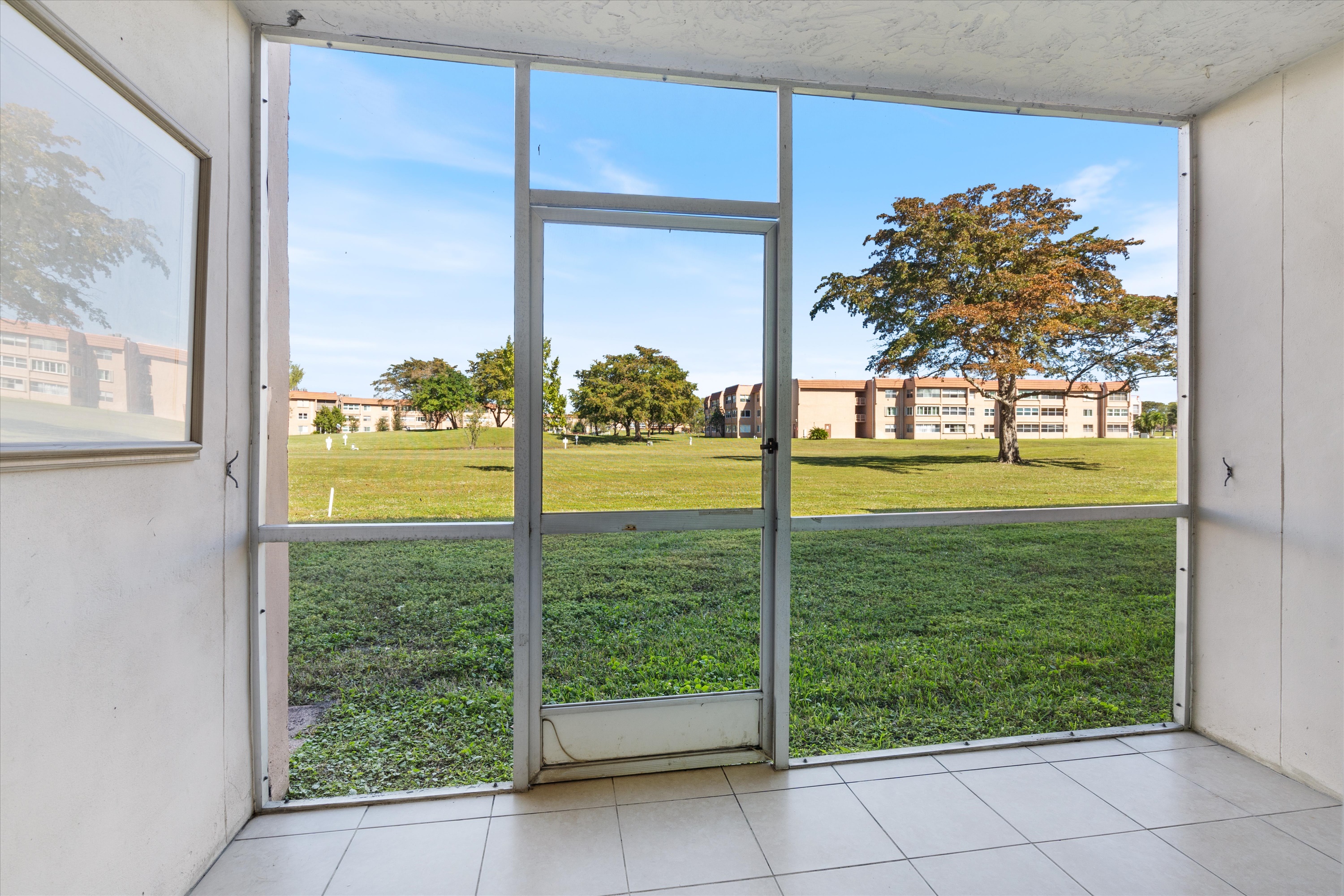 9761 Sunrise Lakes Boulevard Sunrise FL 33322