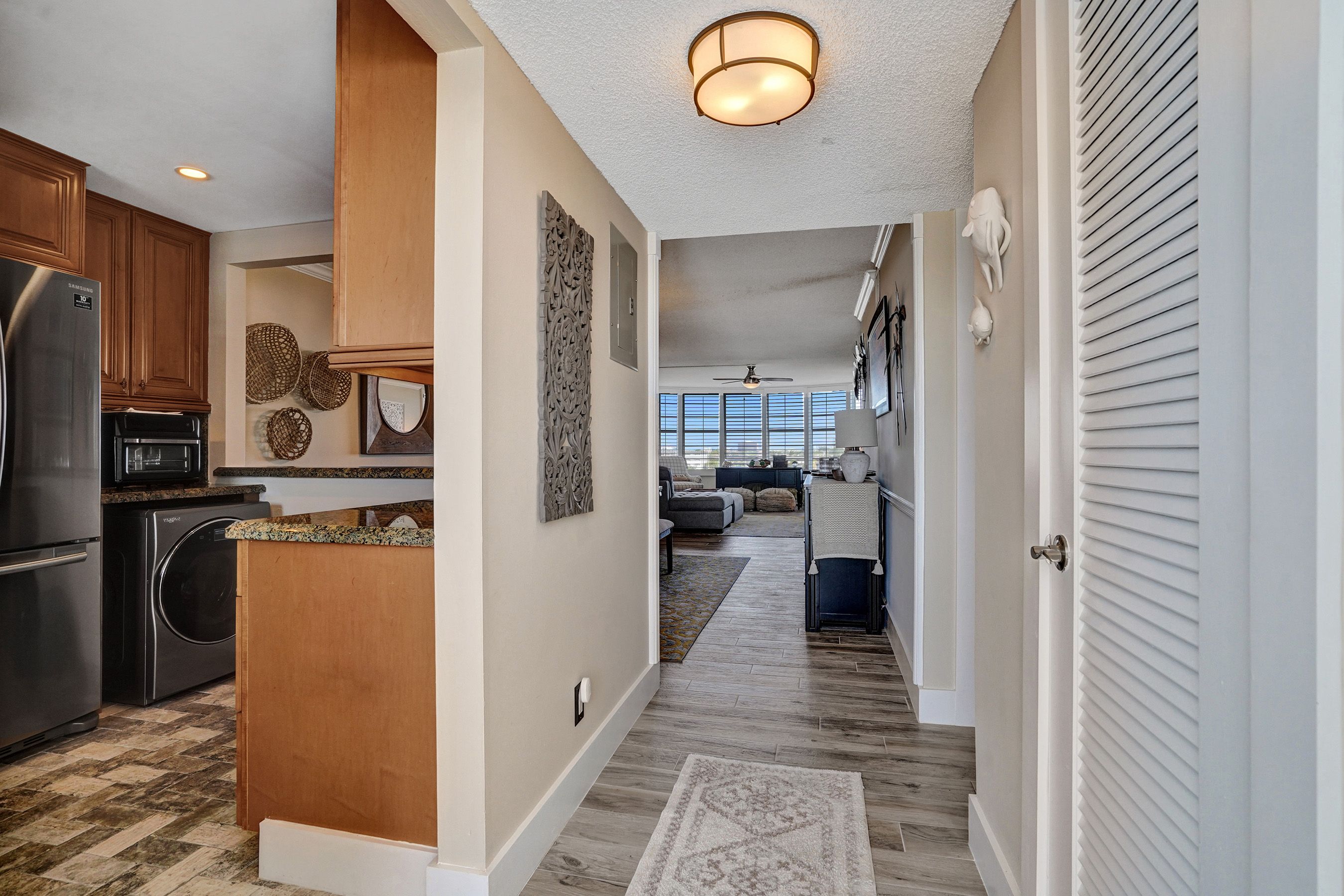 3051 NE 48th Street Fort Lauderdale FL 33308