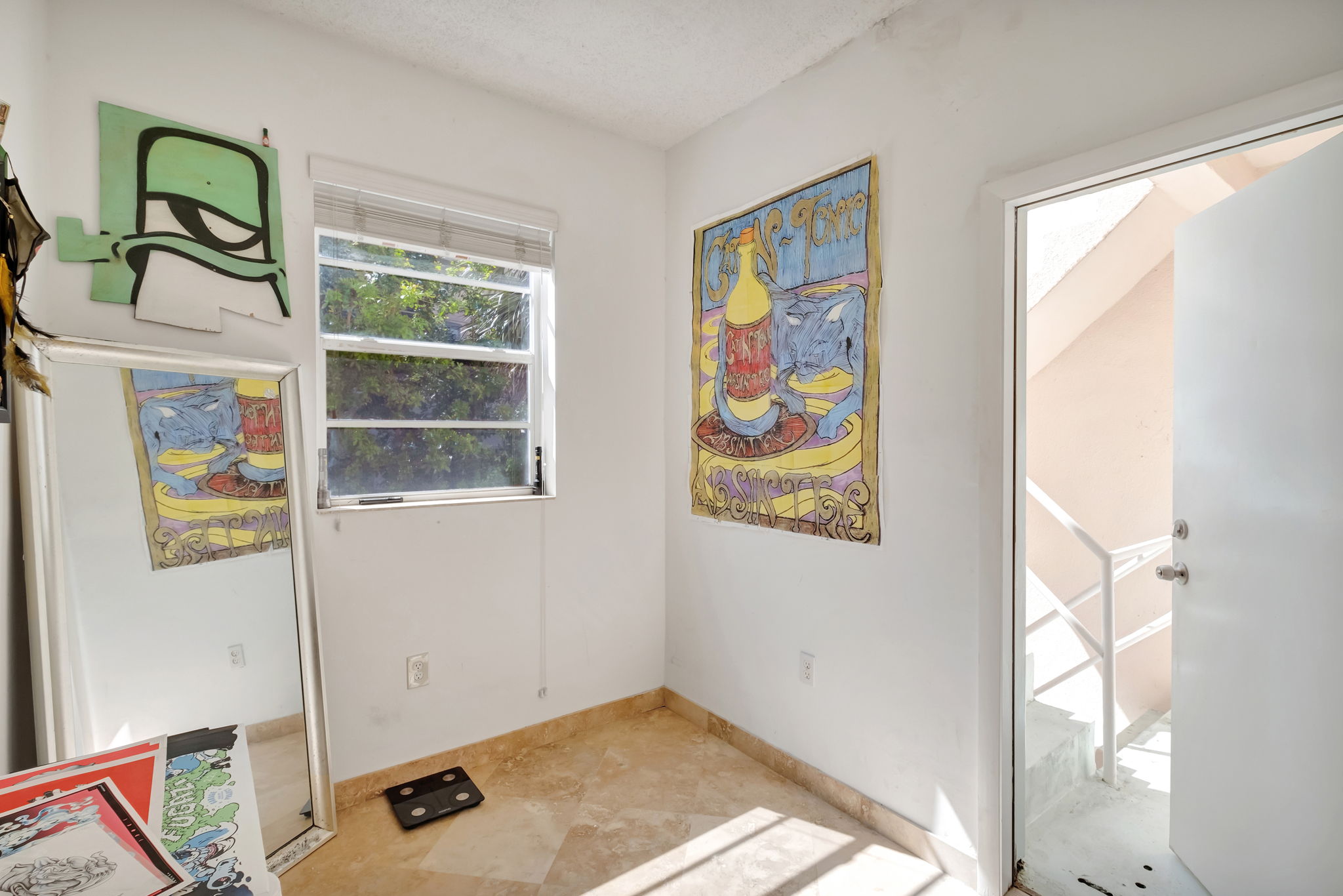 6881 Bay Drive Miami Beach FL 33141