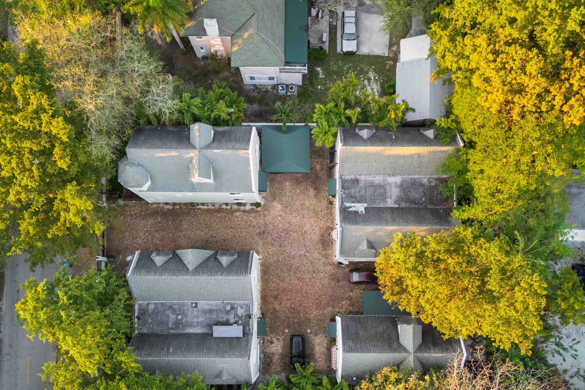 3149 Mary Street Miami FL 33133