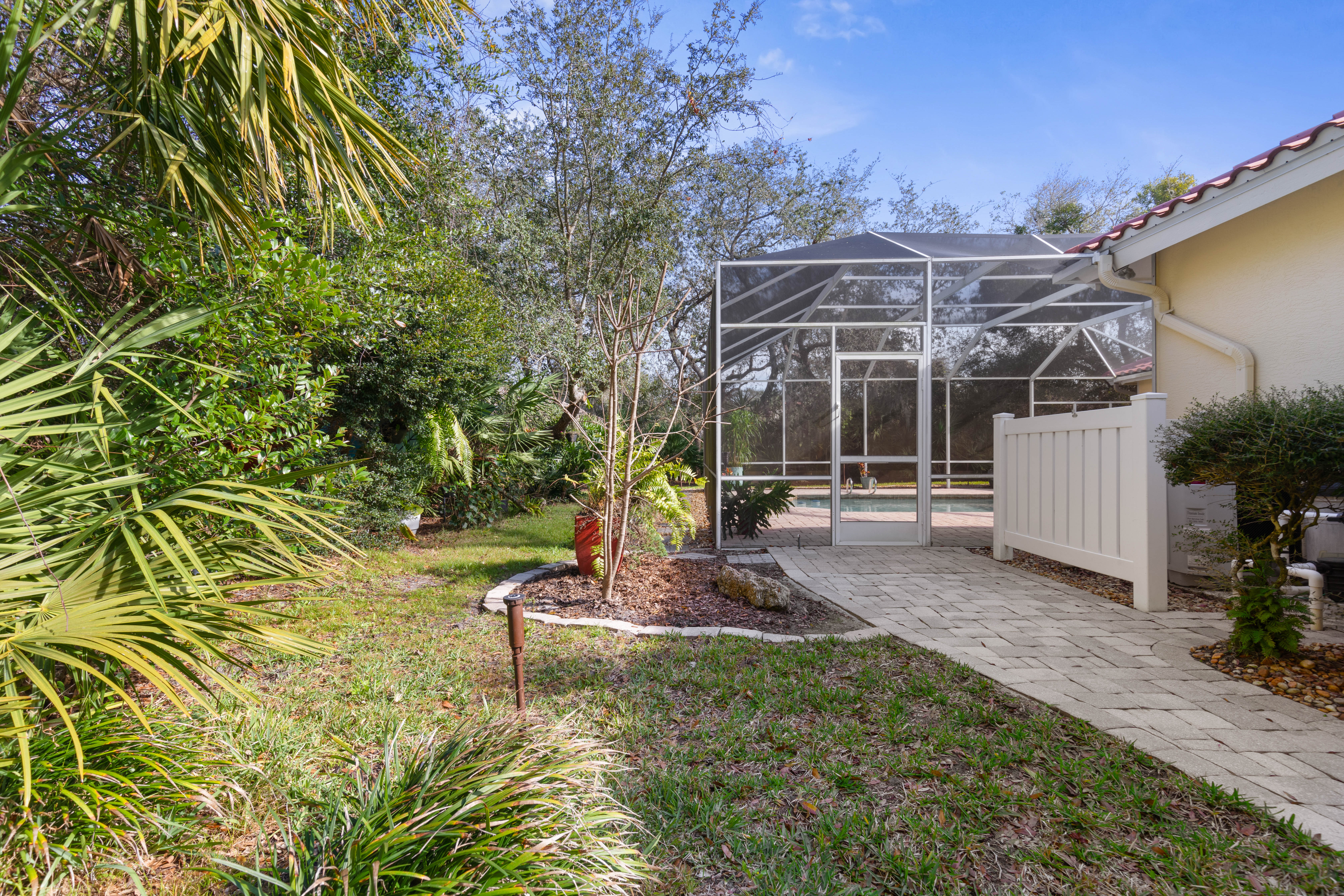 8 Roma Court Palm Coast FL 32137