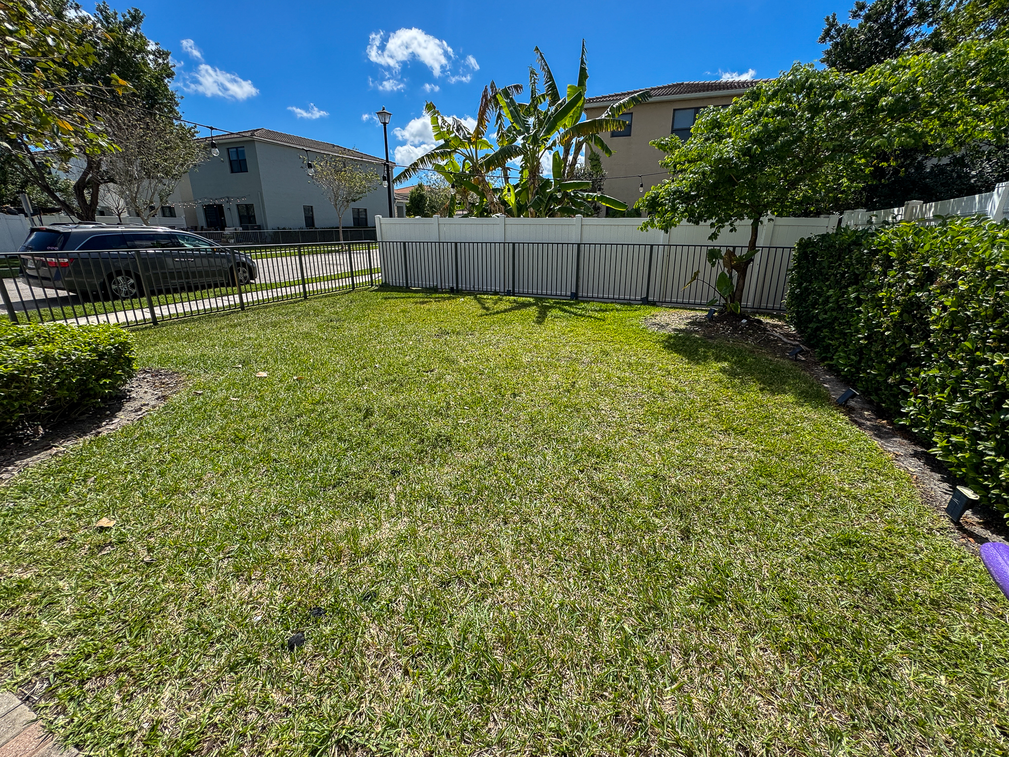 686 NE 191st Terrace Miami FL 33179