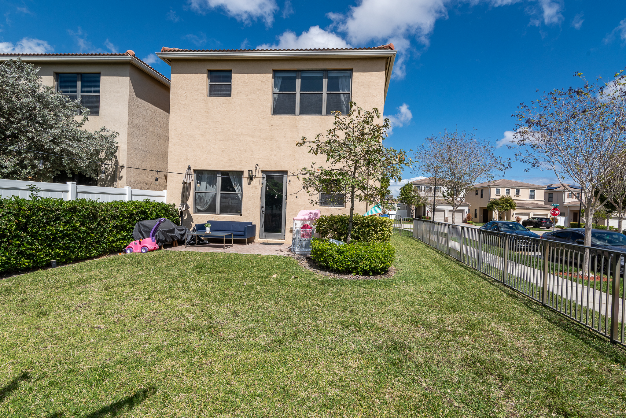 686 NE 191st Terrace Miami FL 33179