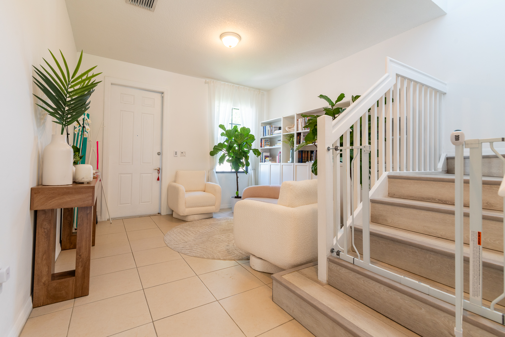 686 NE 191st Terrace Miami FL 33179
