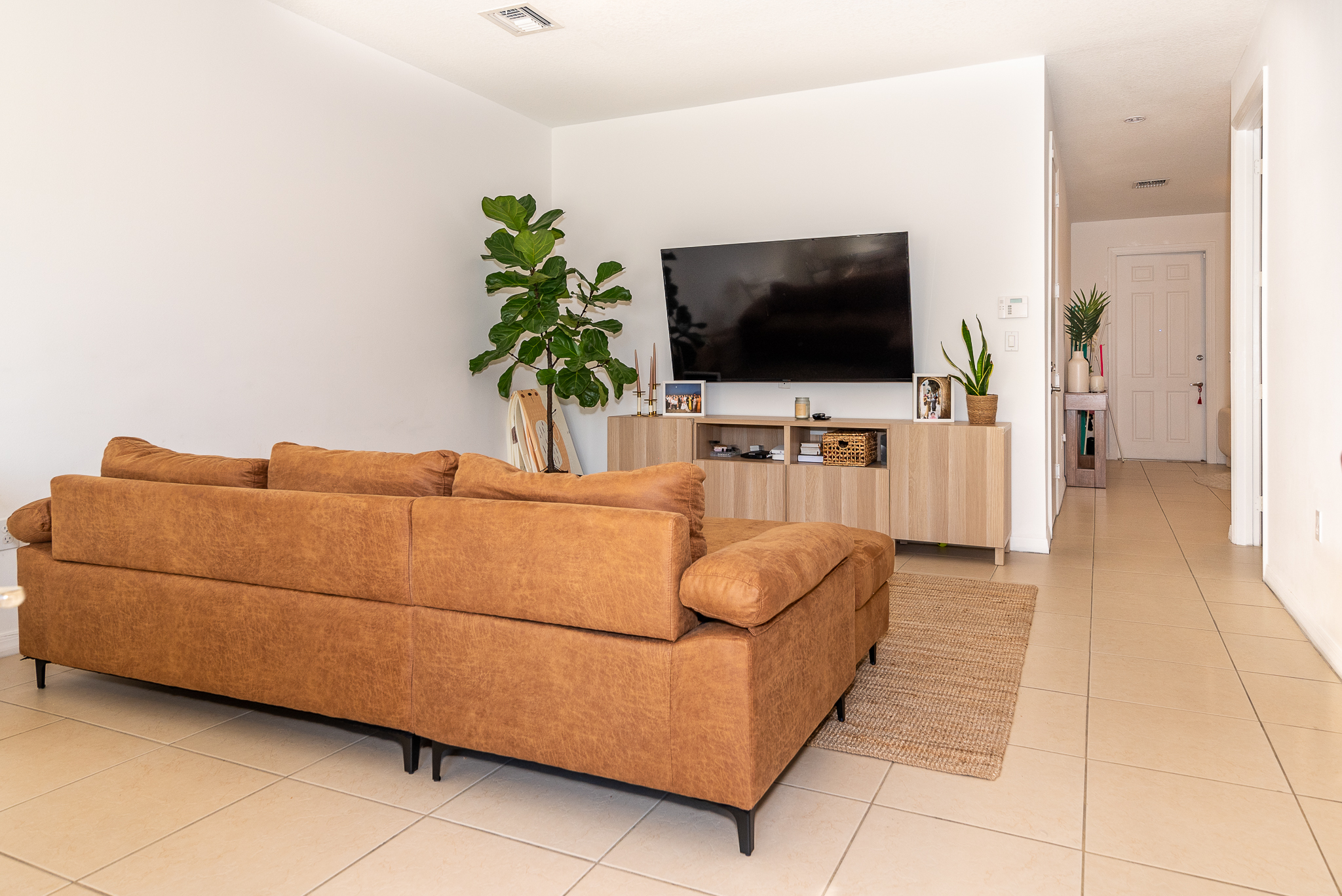 686 NE 191st Terrace Miami FL 33179