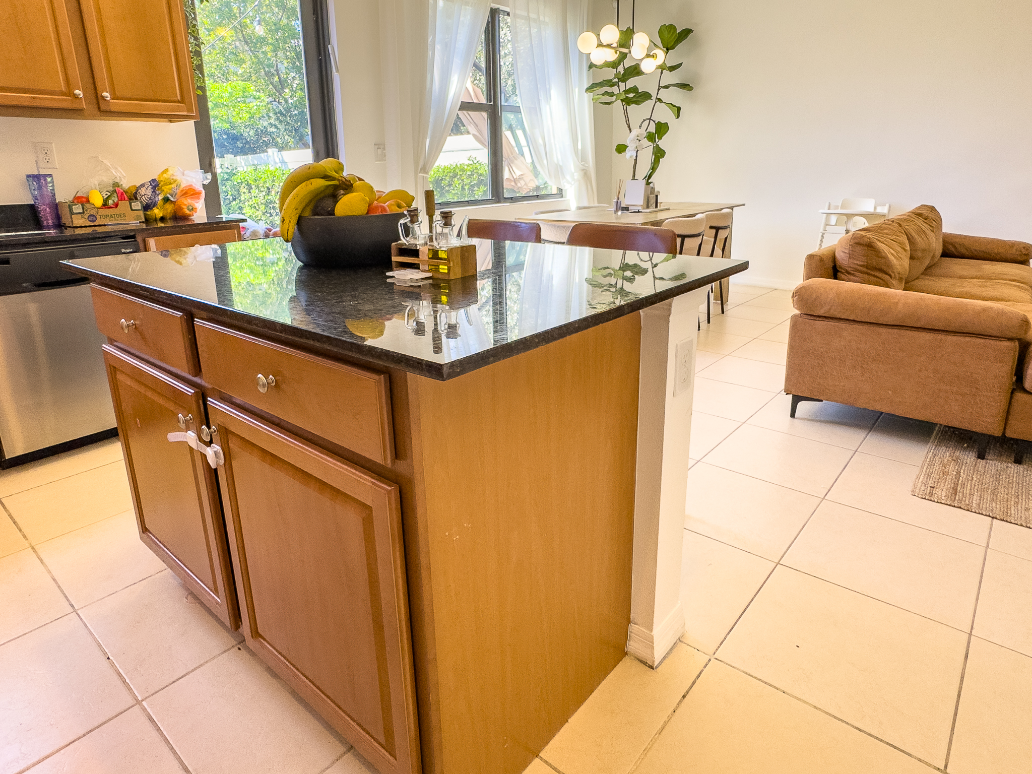 686 NE 191st Terrace Miami FL 33179