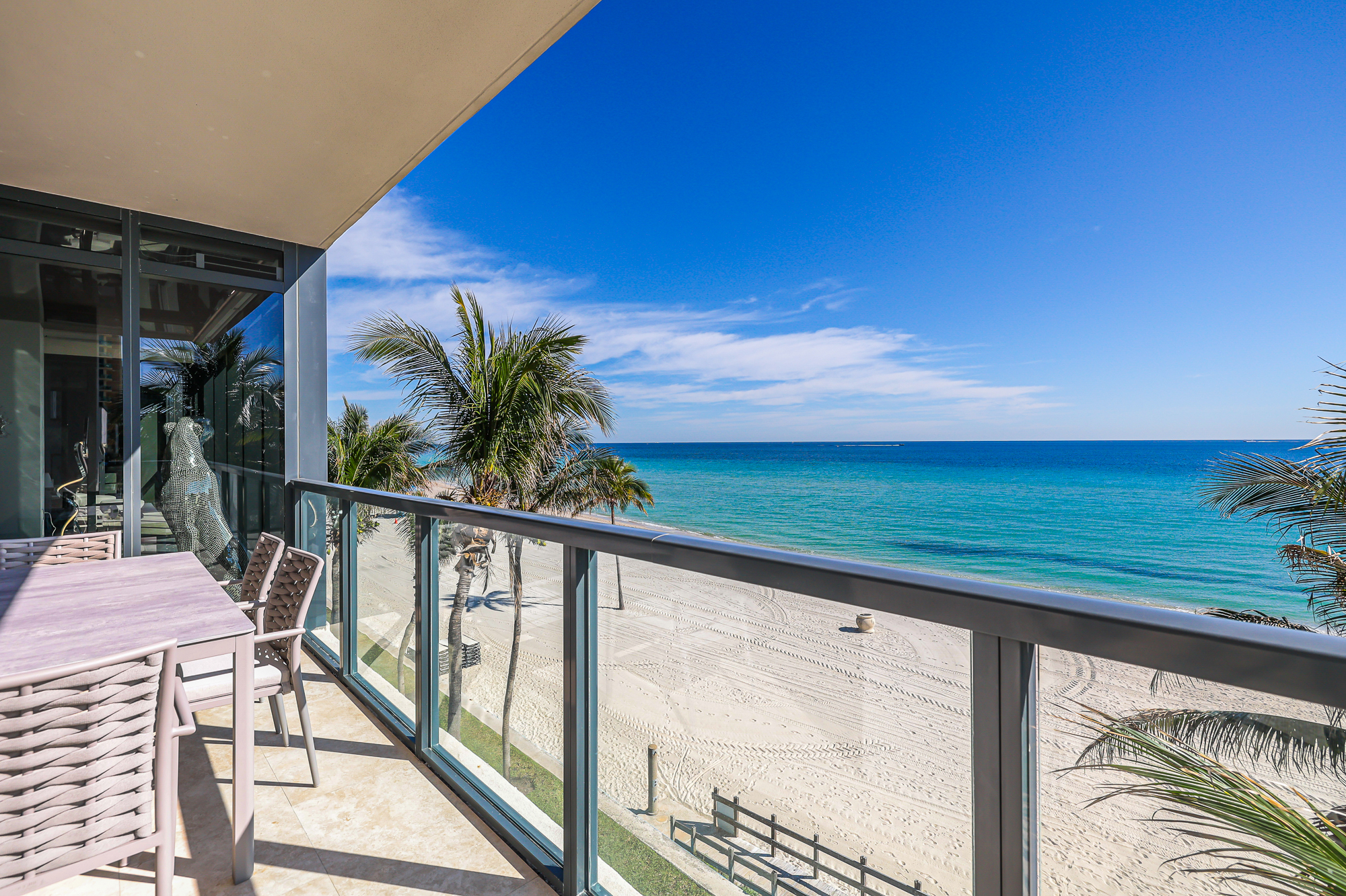 2205 S Surf Road Hollywood FL 33019