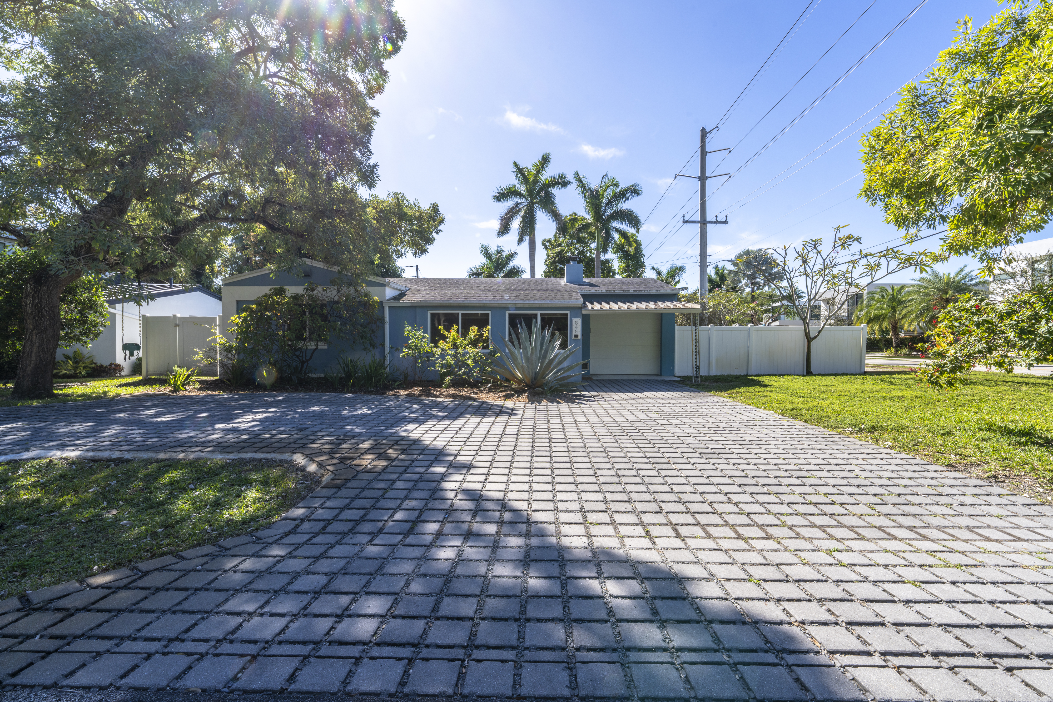 846 SW 9th Street Fort Lauderdale FL 33315