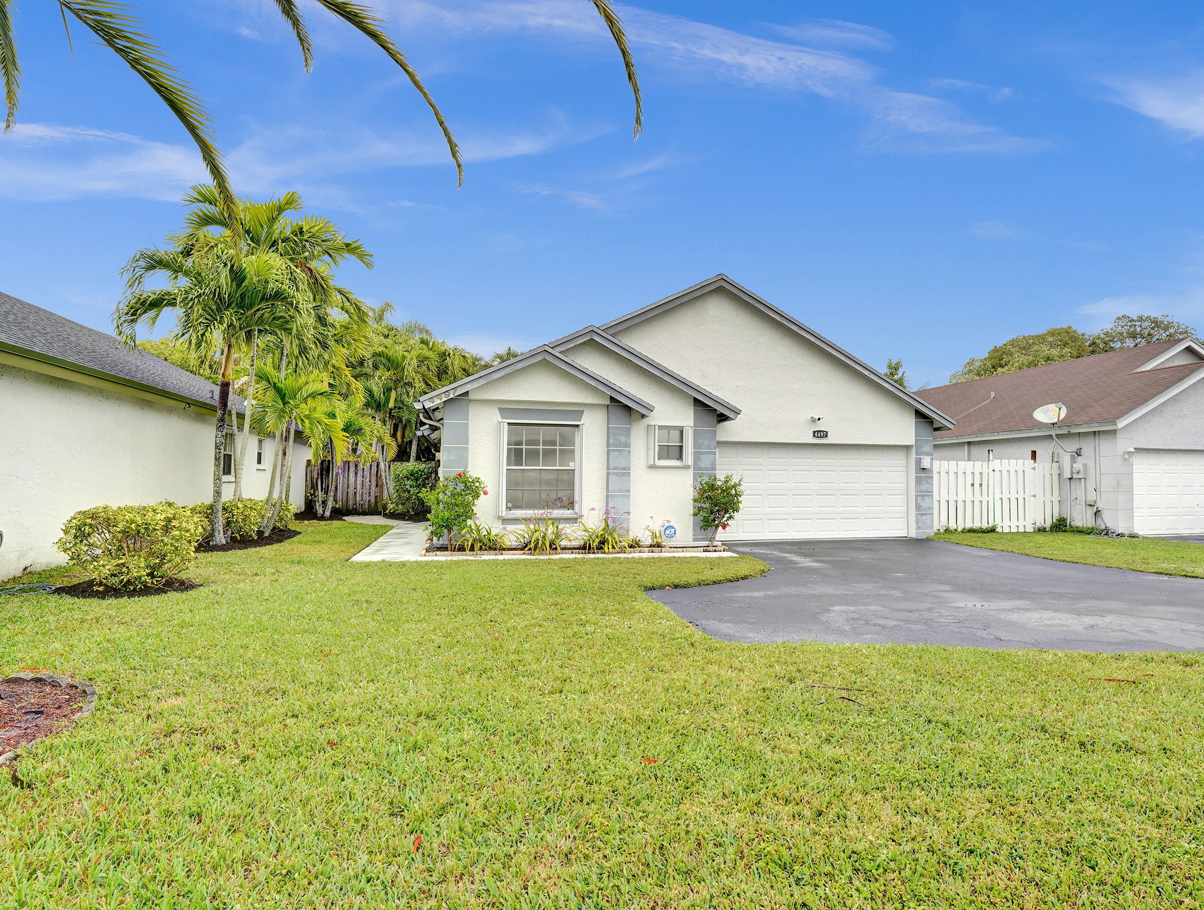 4497 NW 99th Way Sunrise FL 33351
