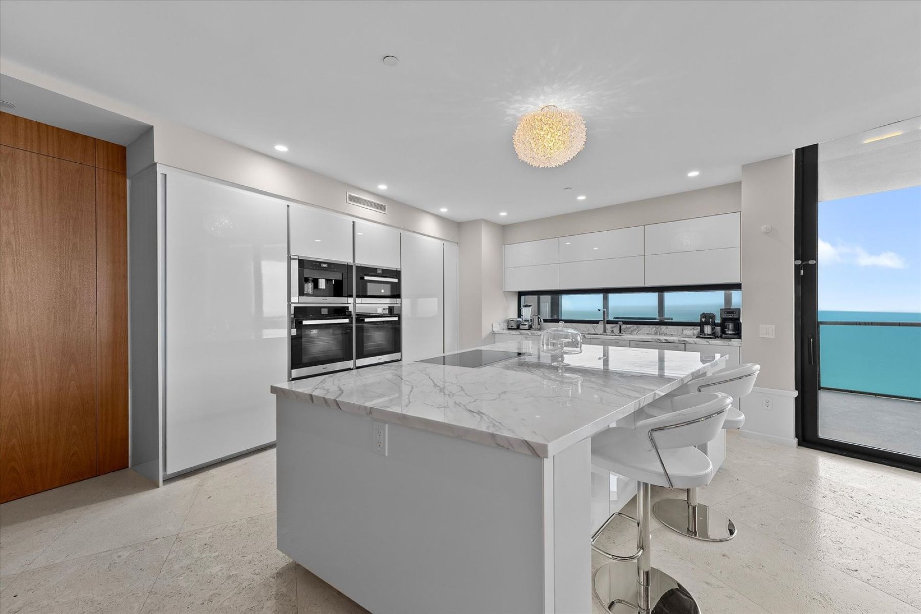 18555 Collins Avenue Sunny Isles Beach FL 33160