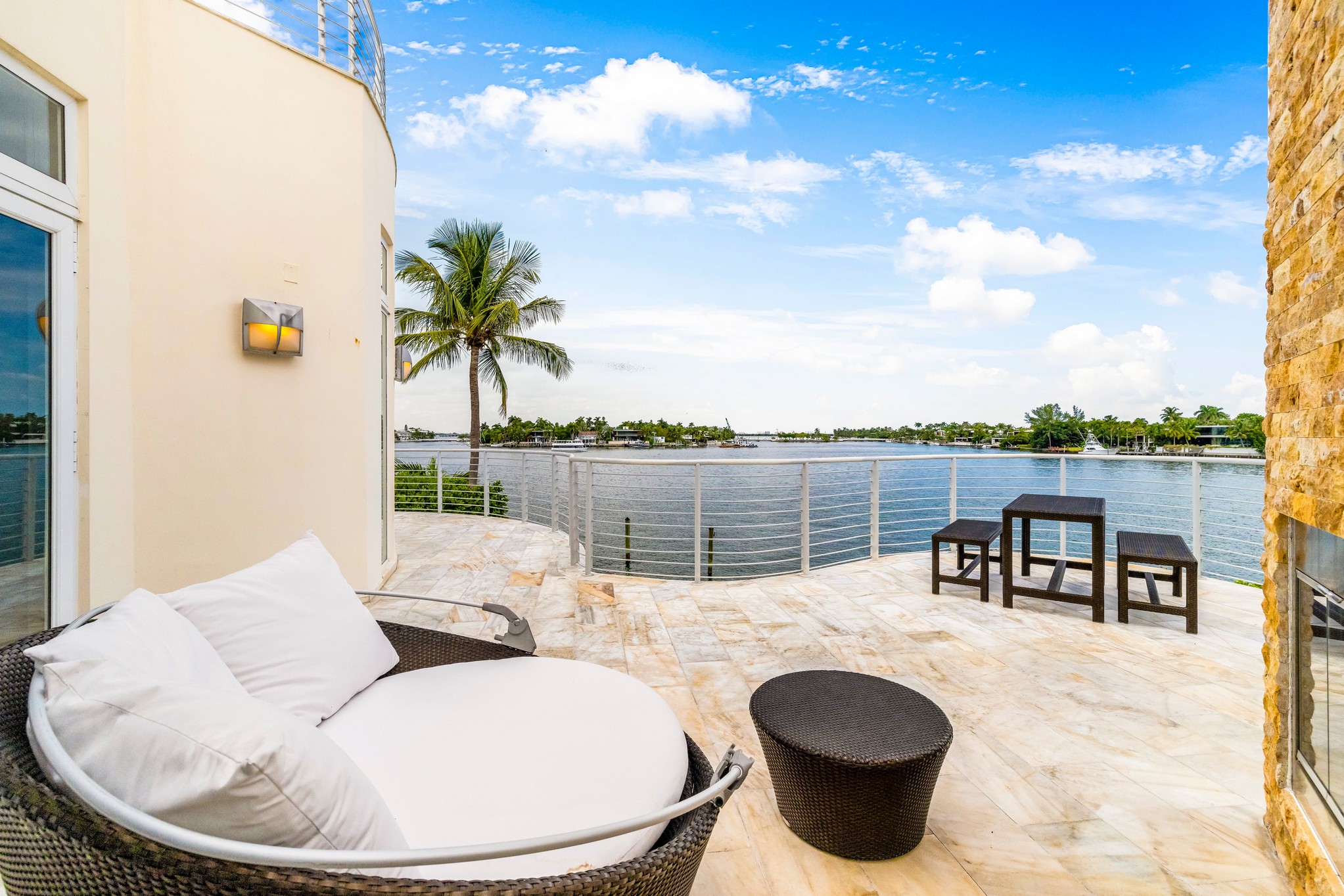 271 N Hibiscus Drive Miami Beach FL 33139