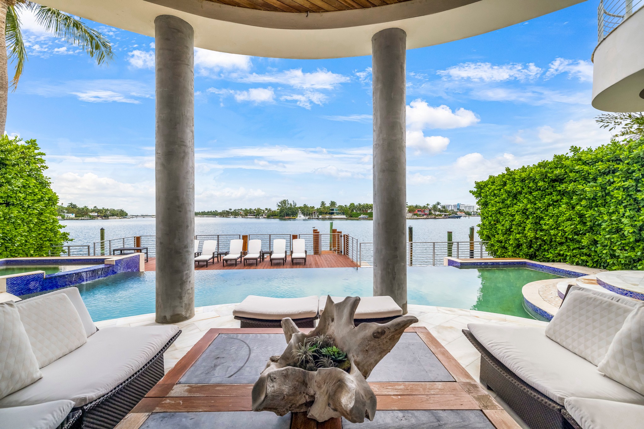 271 N Hibiscus Drive Miami Beach FL 33139