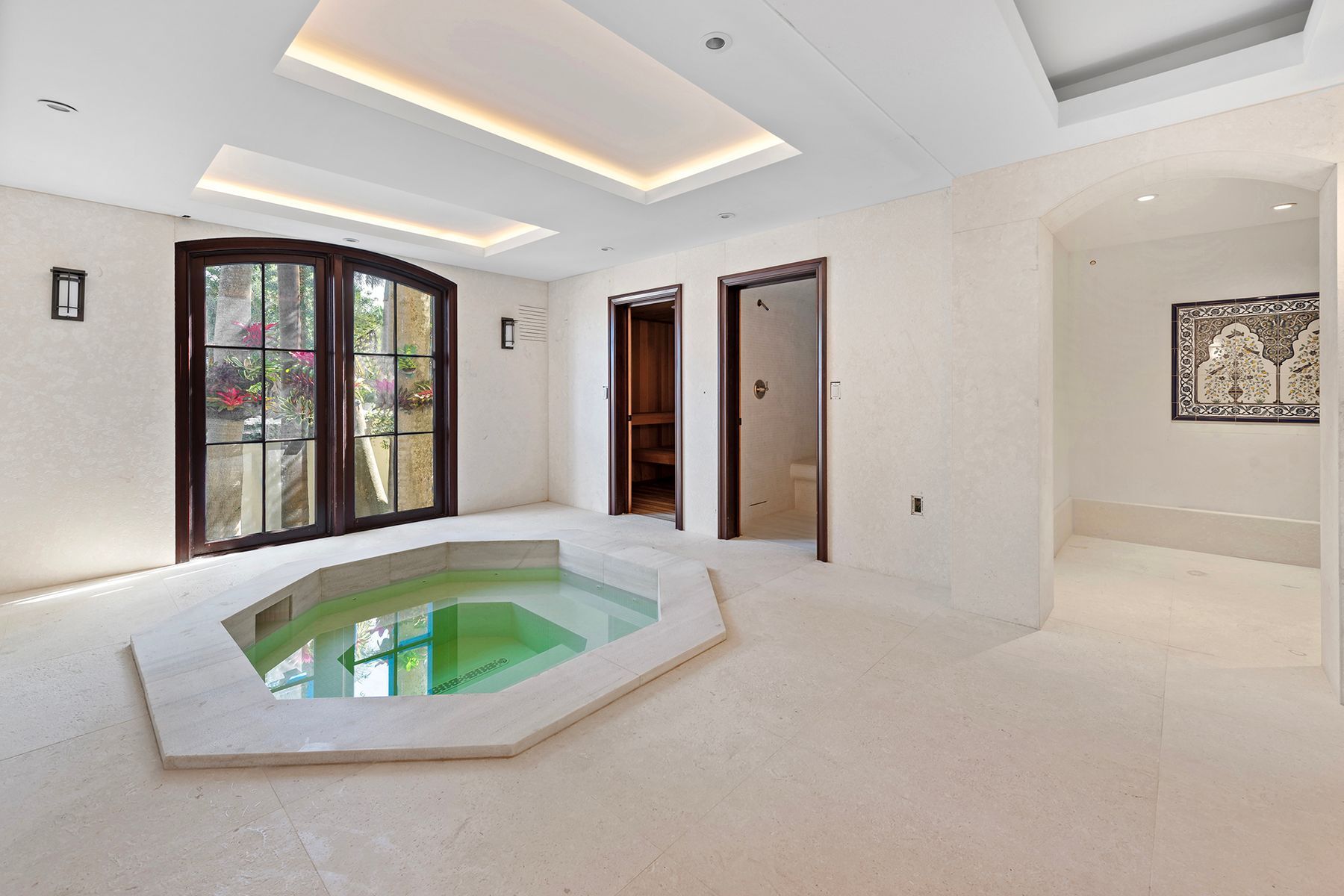 49 Palm Avenue Miami Beach FL 33139