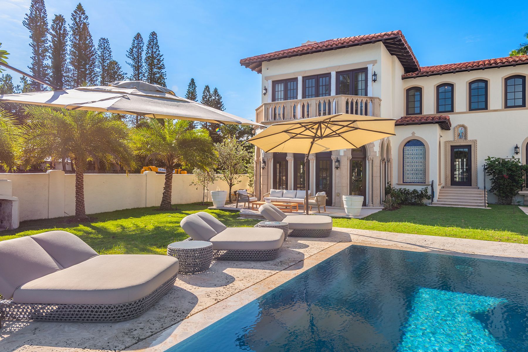 49 Palm Avenue Miami Beach FL 33139