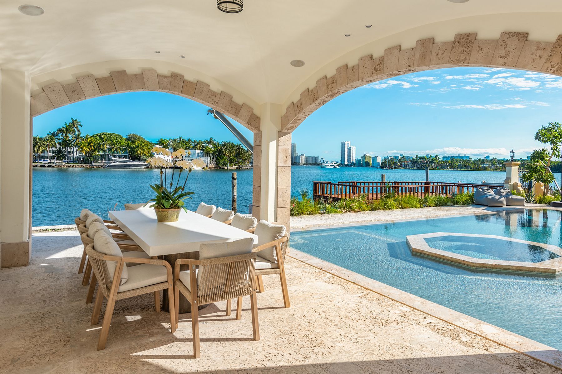 49 Palm Avenue Miami Beach FL 33139