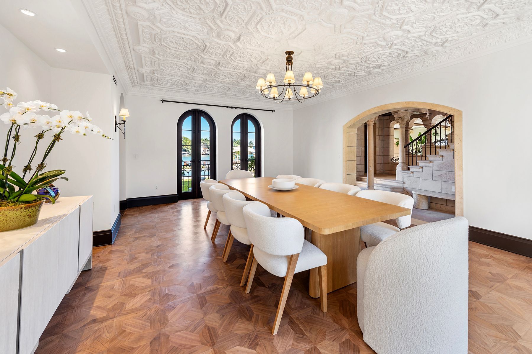 49 Palm Avenue Miami Beach FL 33139