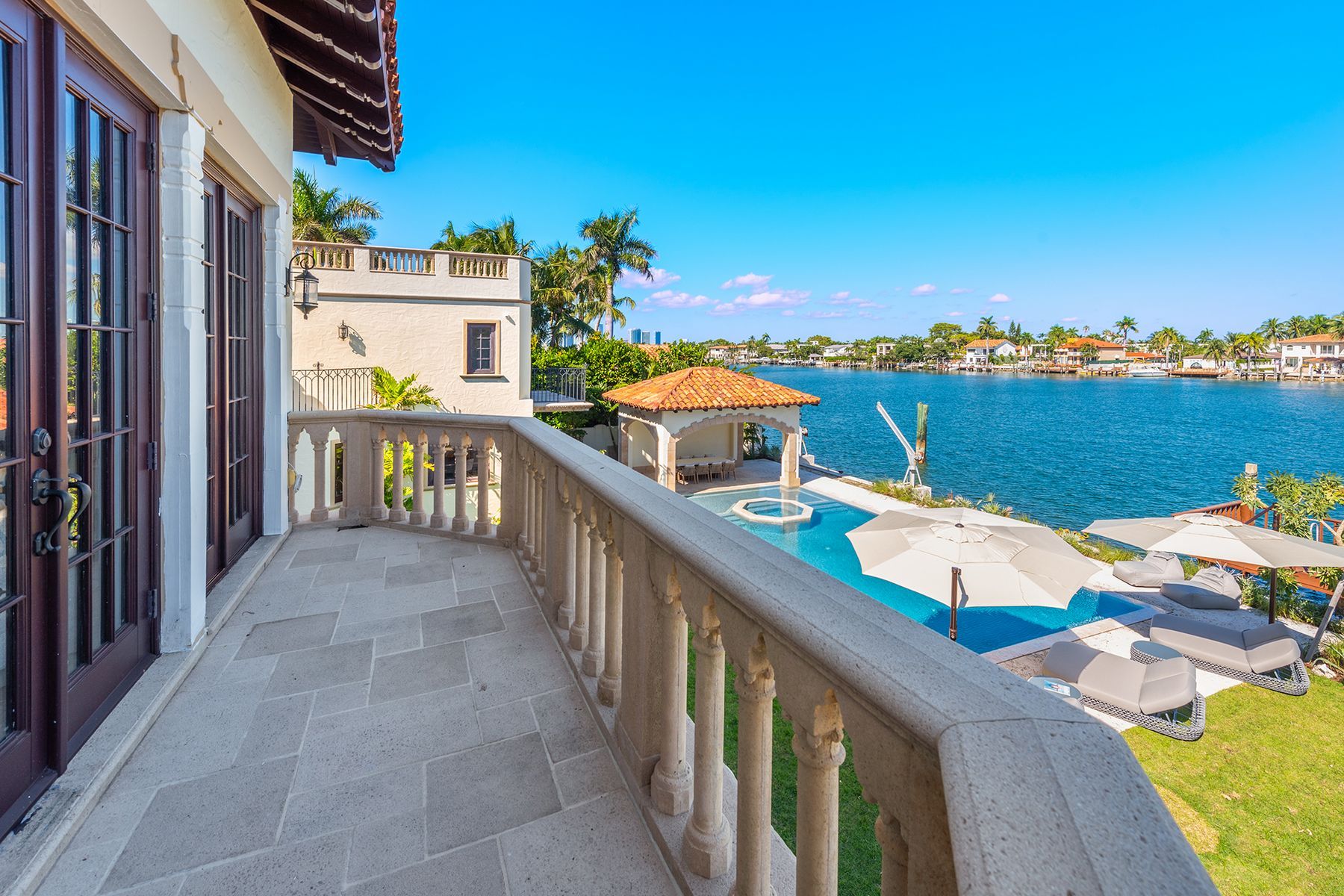 49 Palm Avenue Miami Beach FL 33139