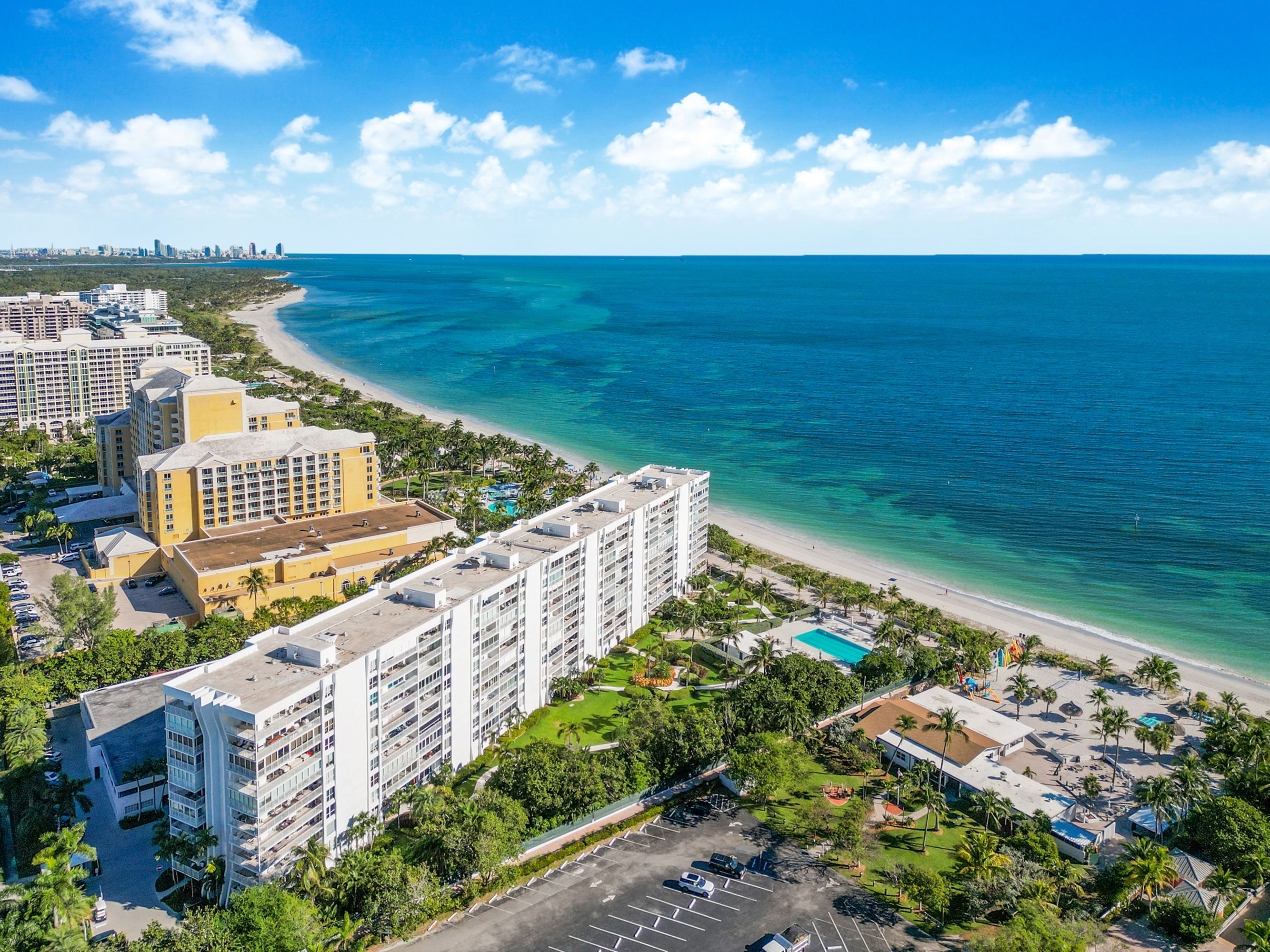 605 Ocean Drive Key Biscayne FL 33149
