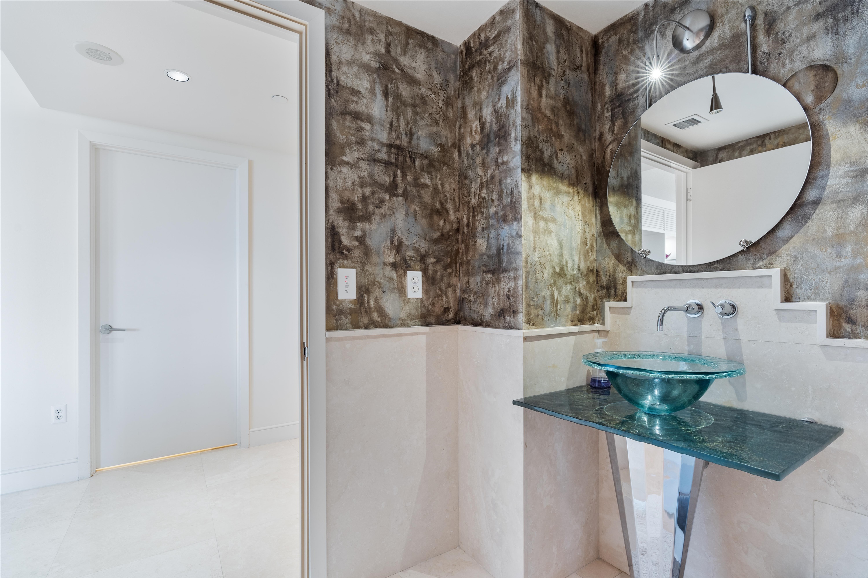 3055 Harbor Drive Fort Lauderdale FL 33316